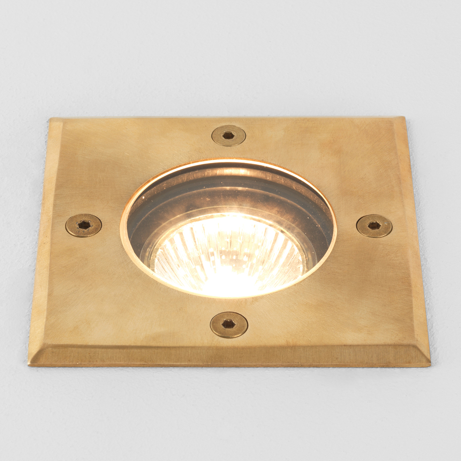 Astro Recessed floor light Gramos - seawater-resistant, brass, GU10, 35 W, energy efficiency: A++, L: 10.5 cm, W: 10.5 cm, H: 0.4 cm