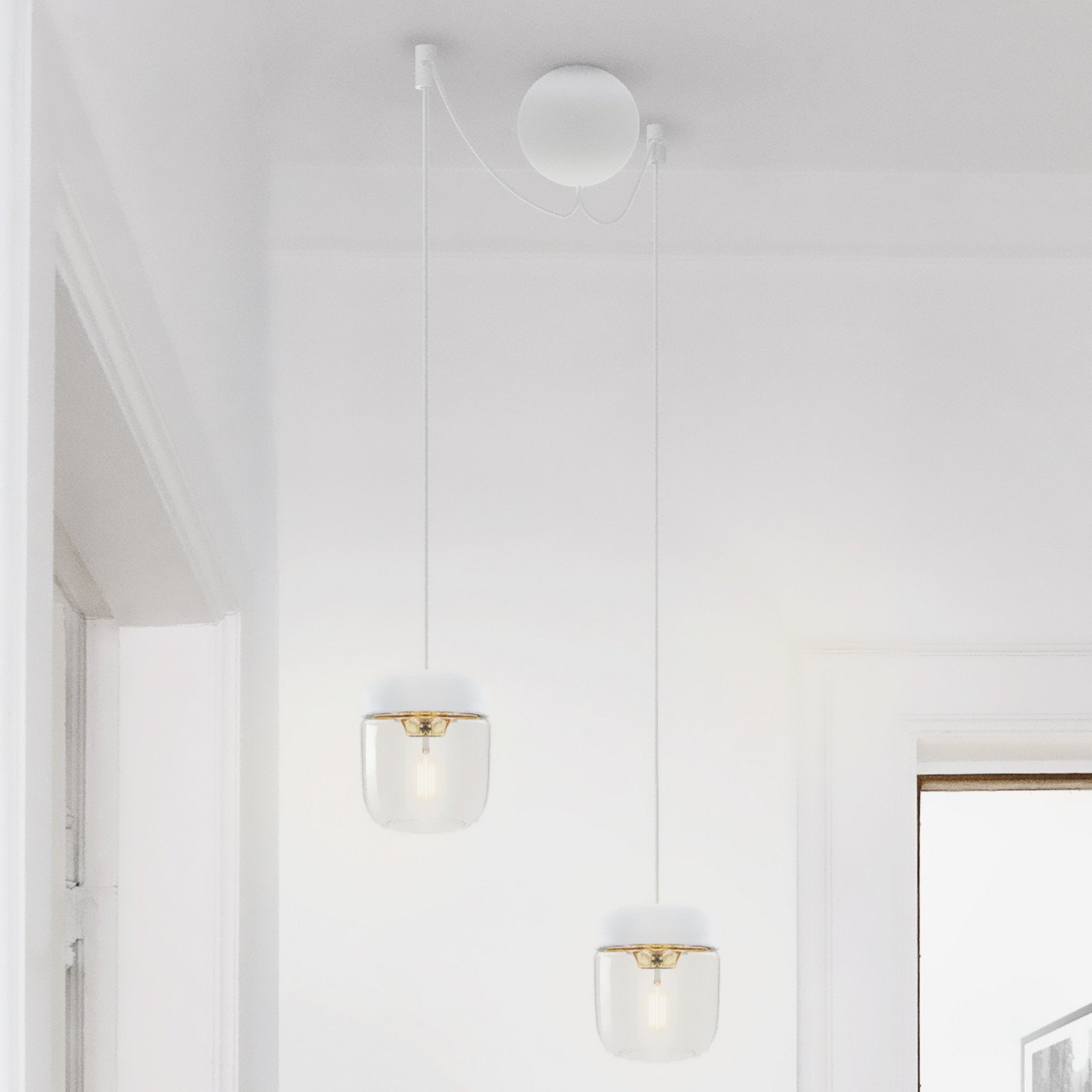 UMAGE Acorn lampă suspendată 2 becuri alb/alamă - Camera de zi / sufragerie - design - alb oțel lustruit transparent - Sticlă