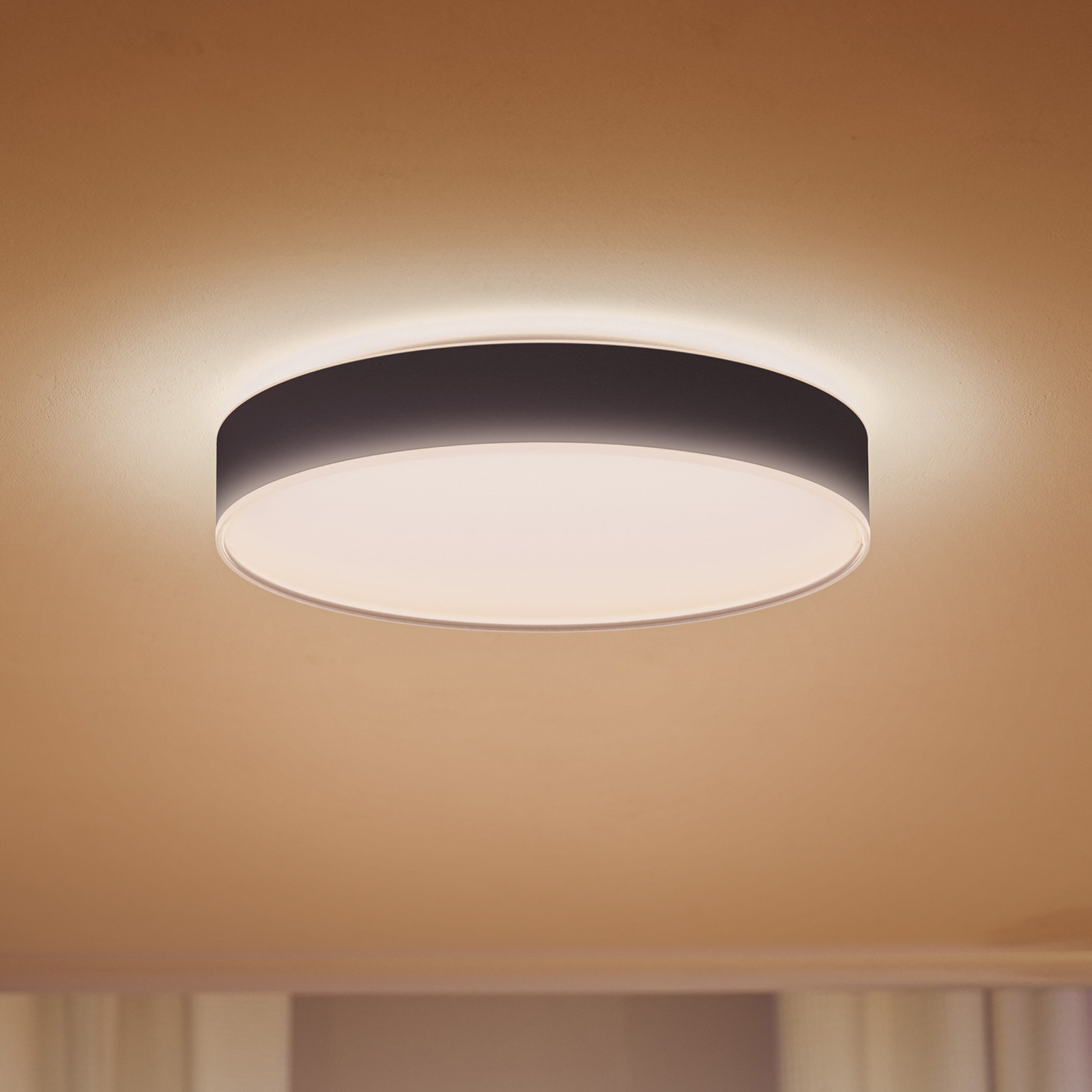 Philips Hue Enrave LED-taklampe, 42,5 cm svart