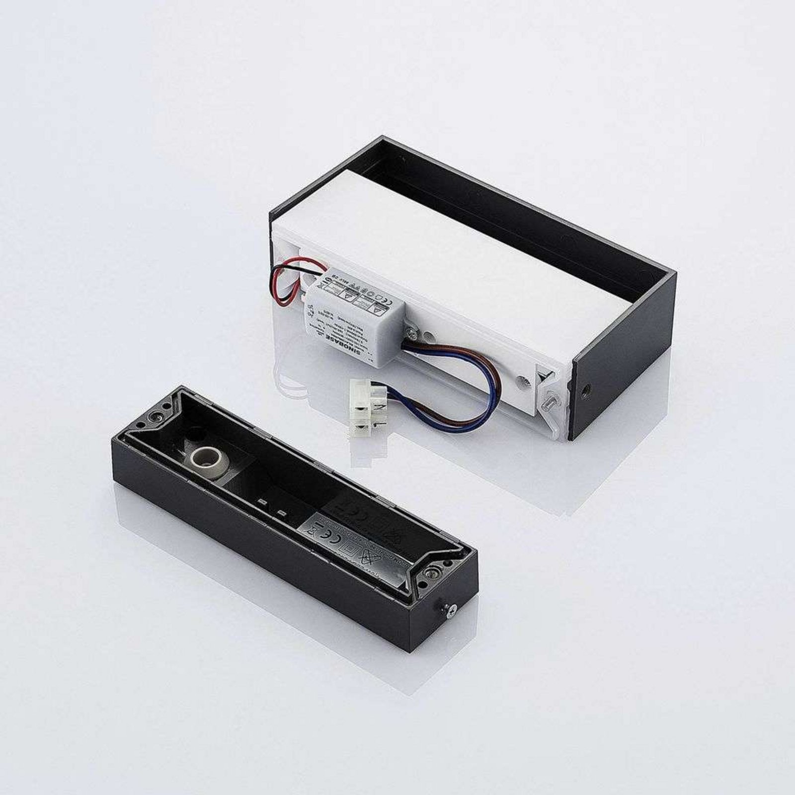 Nienke LED Ulko Seinävalaisin IP65 L17 Dark Grey - Lindby