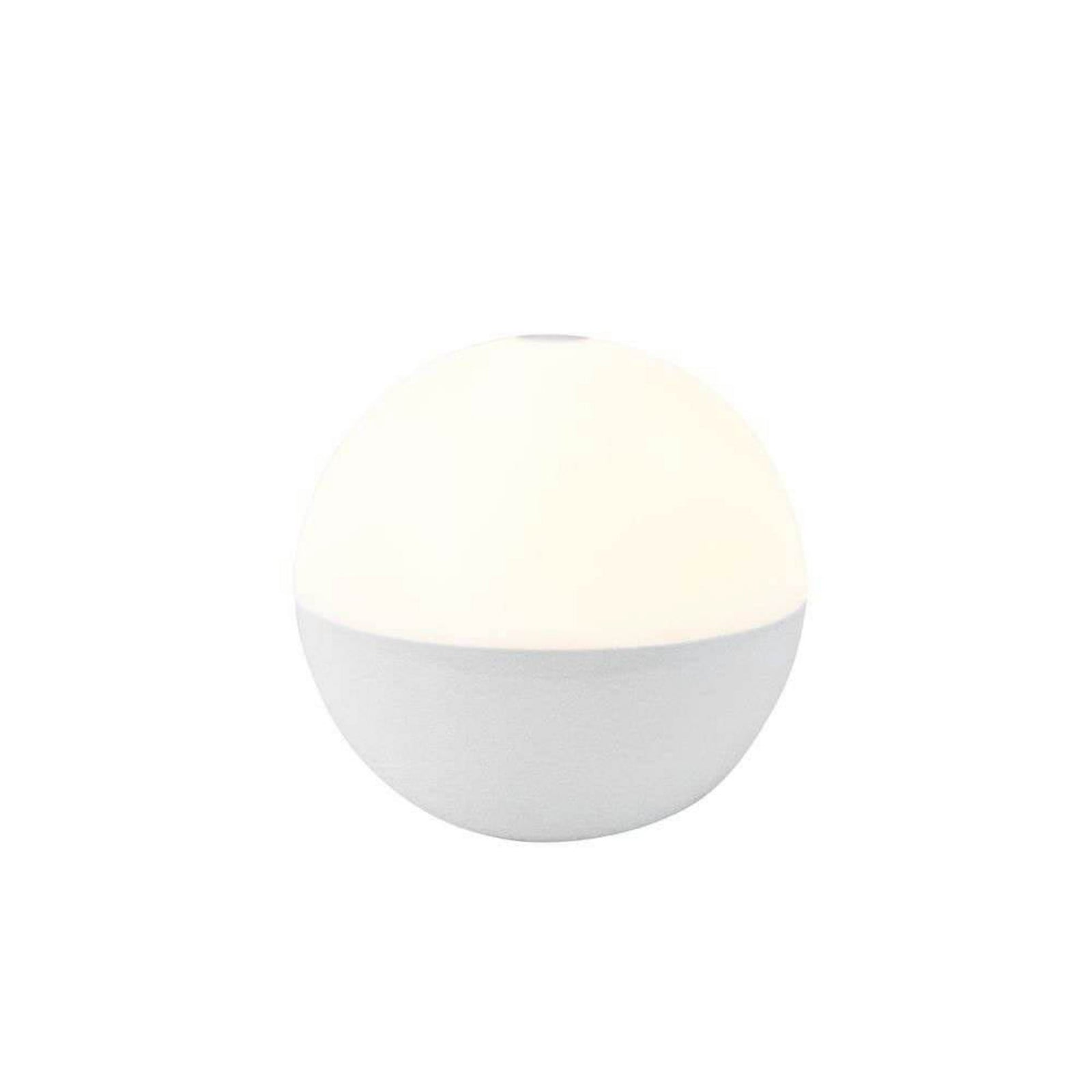 Alba LED-batteridriven bordslampa, vit, dimbar IP44 Dyberg Larsen - Vardagsrum - Skandinavisk - Plast - Med en ljusk&auml;lla