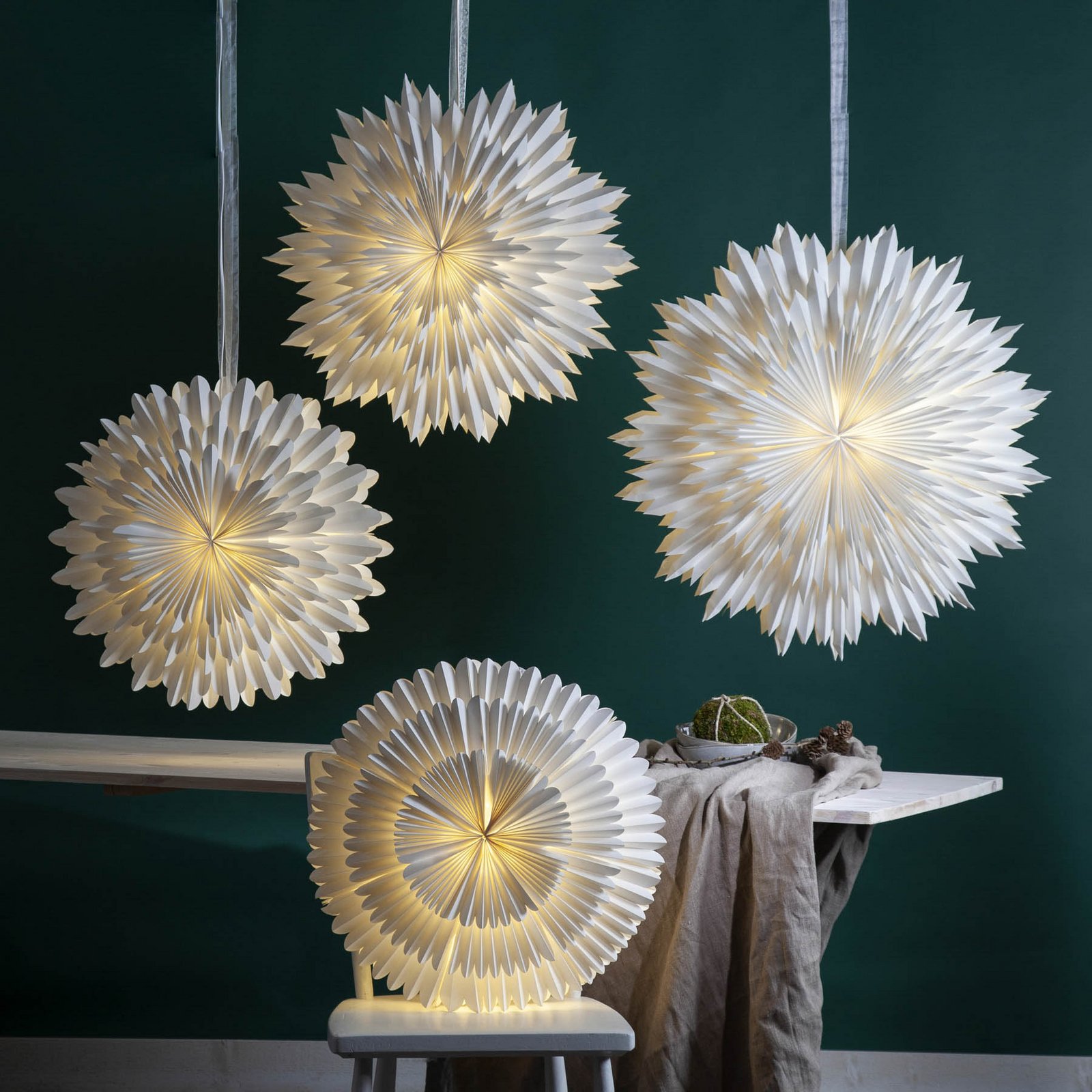 Pappersstjärna Snow, Ø 50 cm, vit, 3-lagig, papper