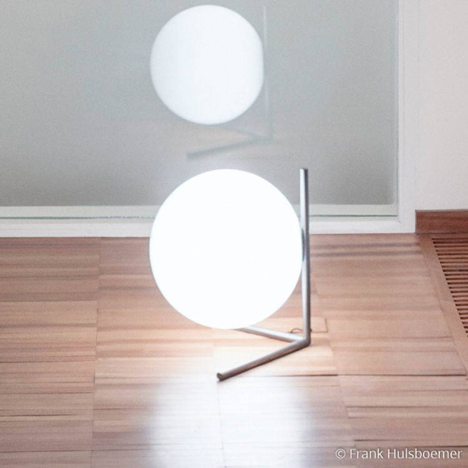 IC T2 Lampa Stołowa w Kolorze Chromu - Flos