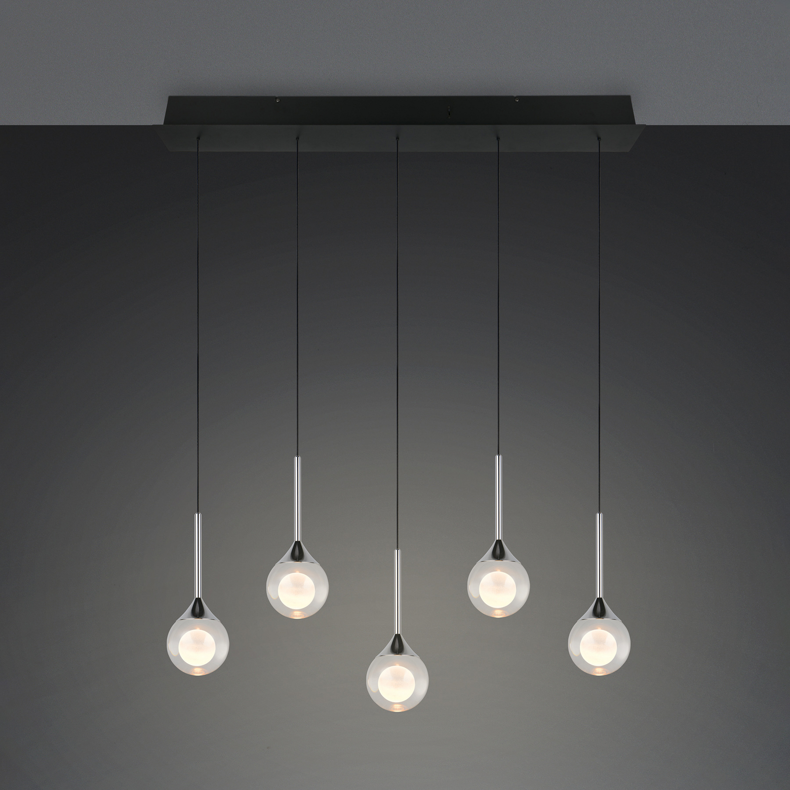 LED висяща лампа „Calista“, хромирана, дължина 100 см, метал/стъкло, 5 лампи LED висяща лампа „Calista“, хромирана, дължина 100 см, метал/стъкло, 5 лампи