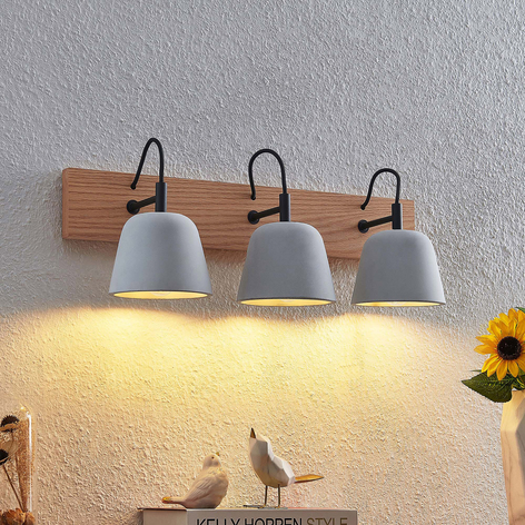 Lucande Otavis vegglampe av betong, 3 lyskilder