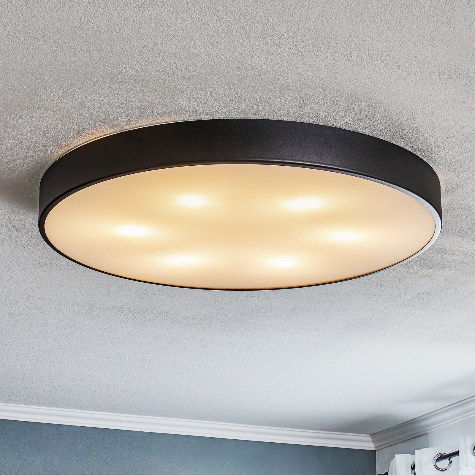 Cleo ceiling lamp, glass diffuser black Ø 78 cm