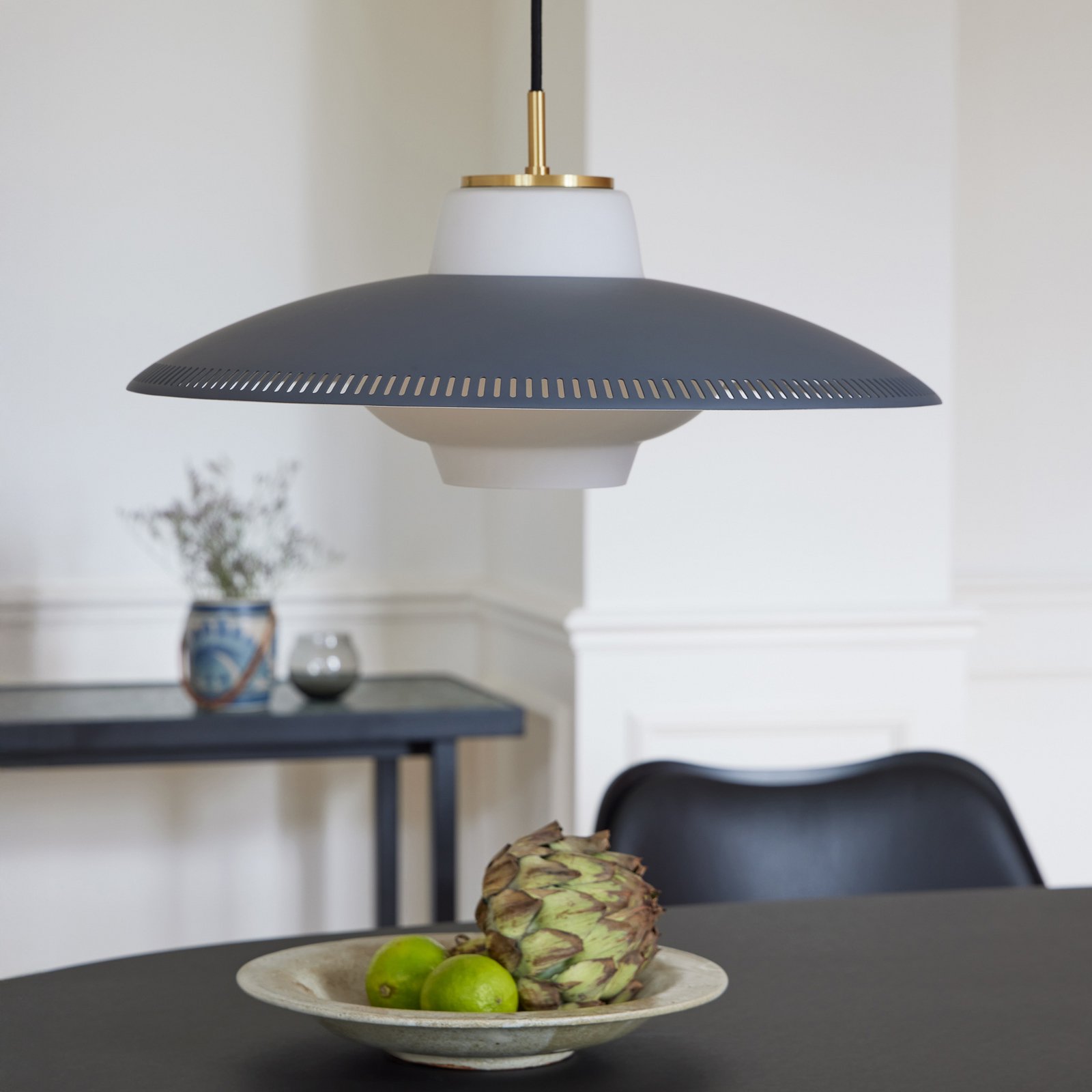 Opal Shade Suspension Ultimate Grey - Warm Nordic