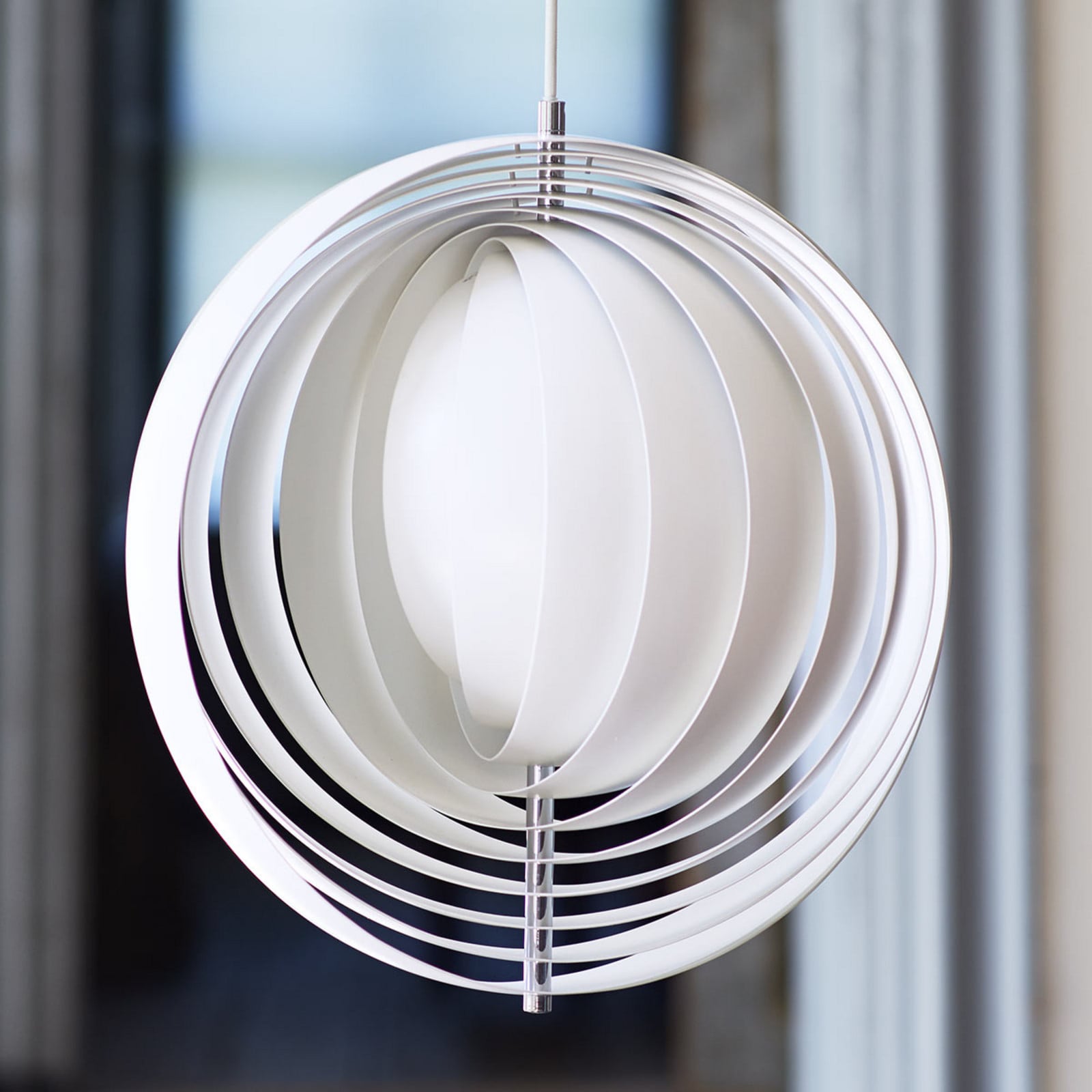 VERPAN Moon - Lampă suspendată Ø 44 cm - Camera de zi / sufragerie - design - alb - Metal