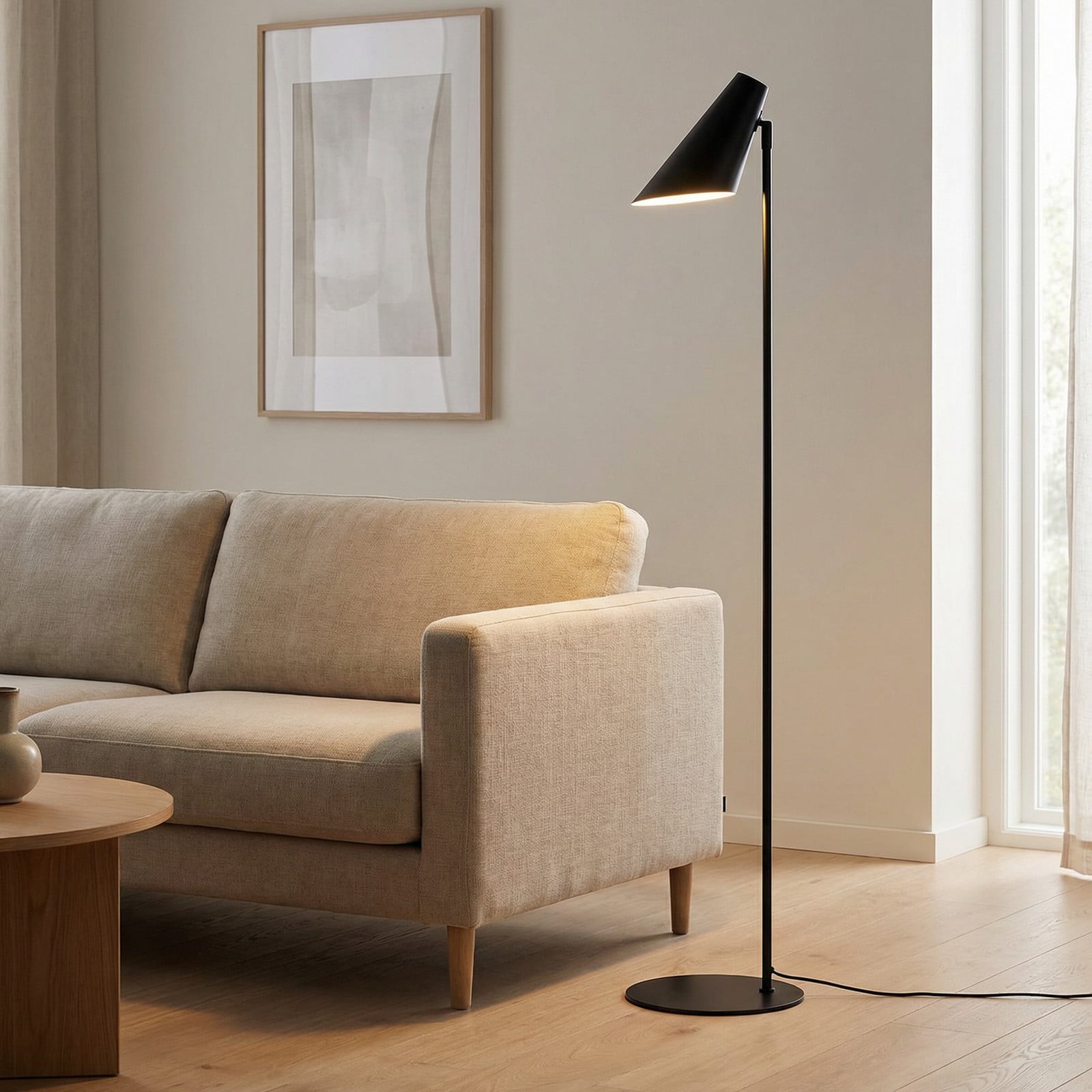 Dyberg Larsen Cale lampadar din metal negru