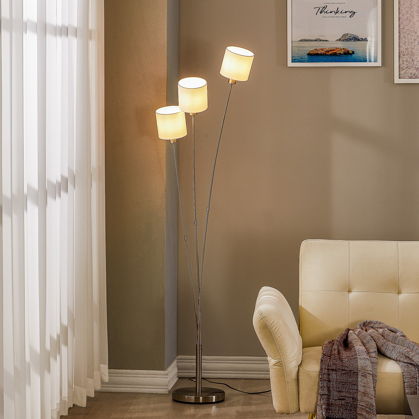 Lindby Kyden vloerlamp, 3-lamps, wit