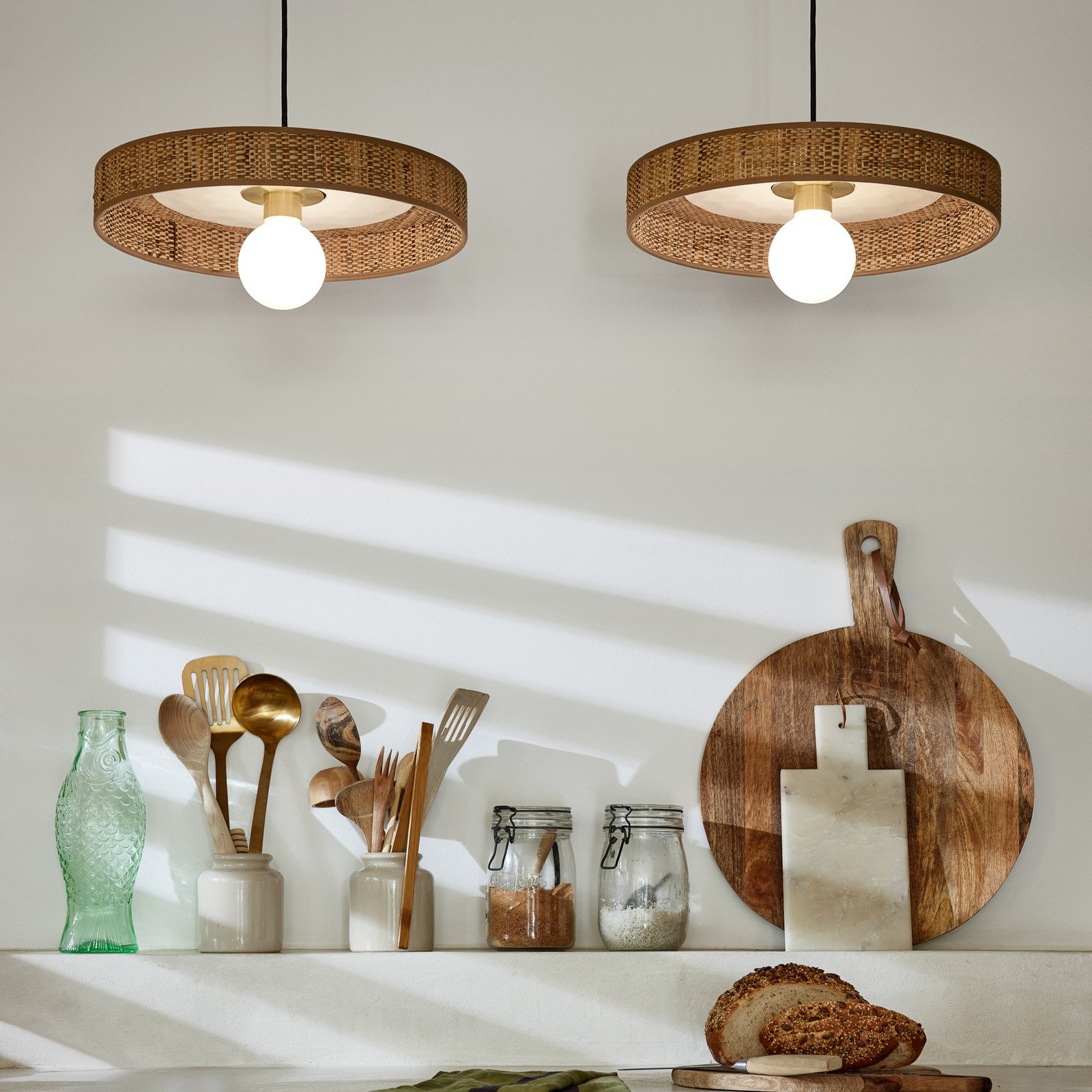 MARKET SET Lampă suspendată Portinatx Ø 40 cm alb - Camera de zi / sufragerie - design - alb maro natural alamă negru - Ceramică