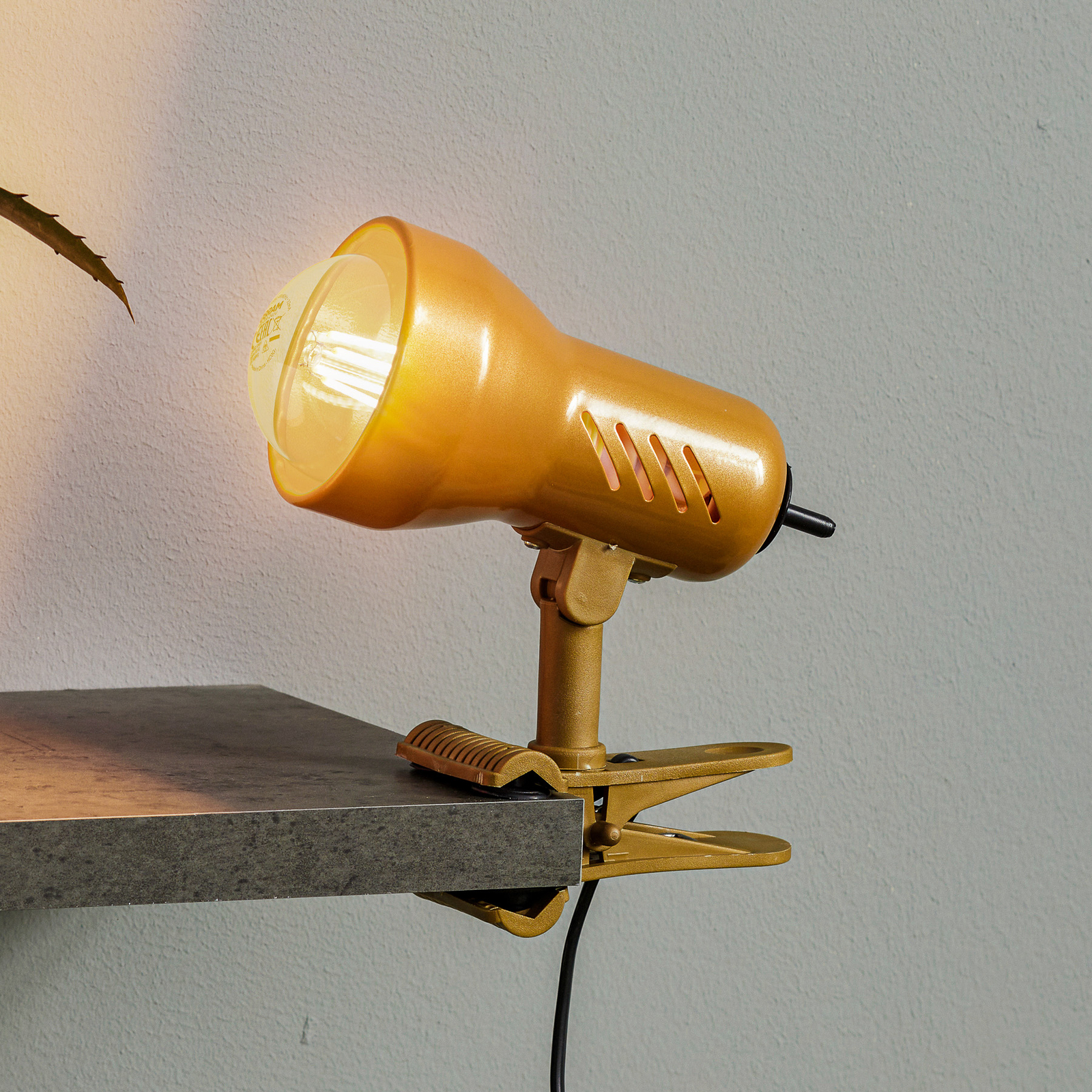 Lampa z klipsem KD Gold z wtyczką, oprawa E27