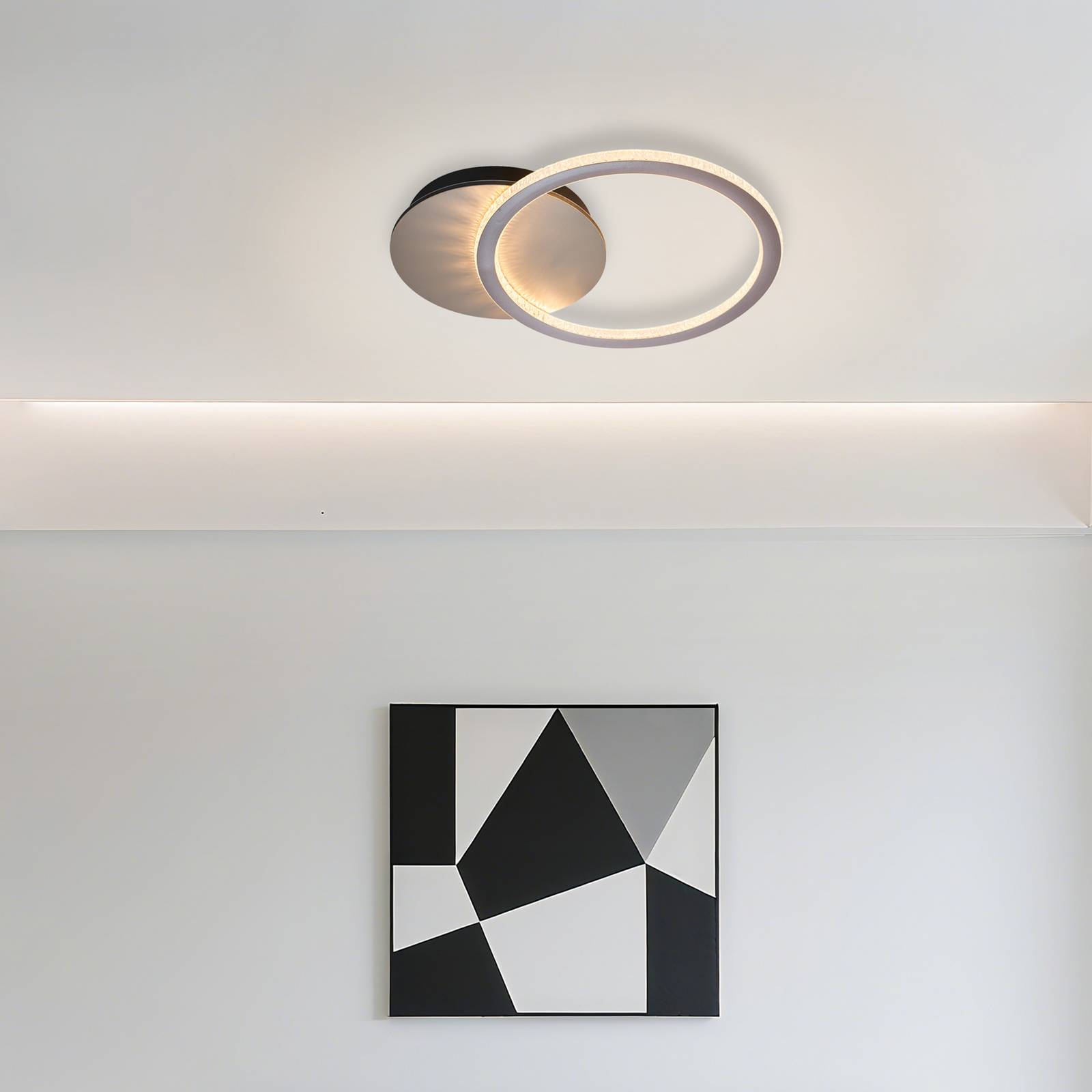 Specyfikacja lampy sufitowej LED, kolor kremowy, długość 45 cm, żelazo/akryl