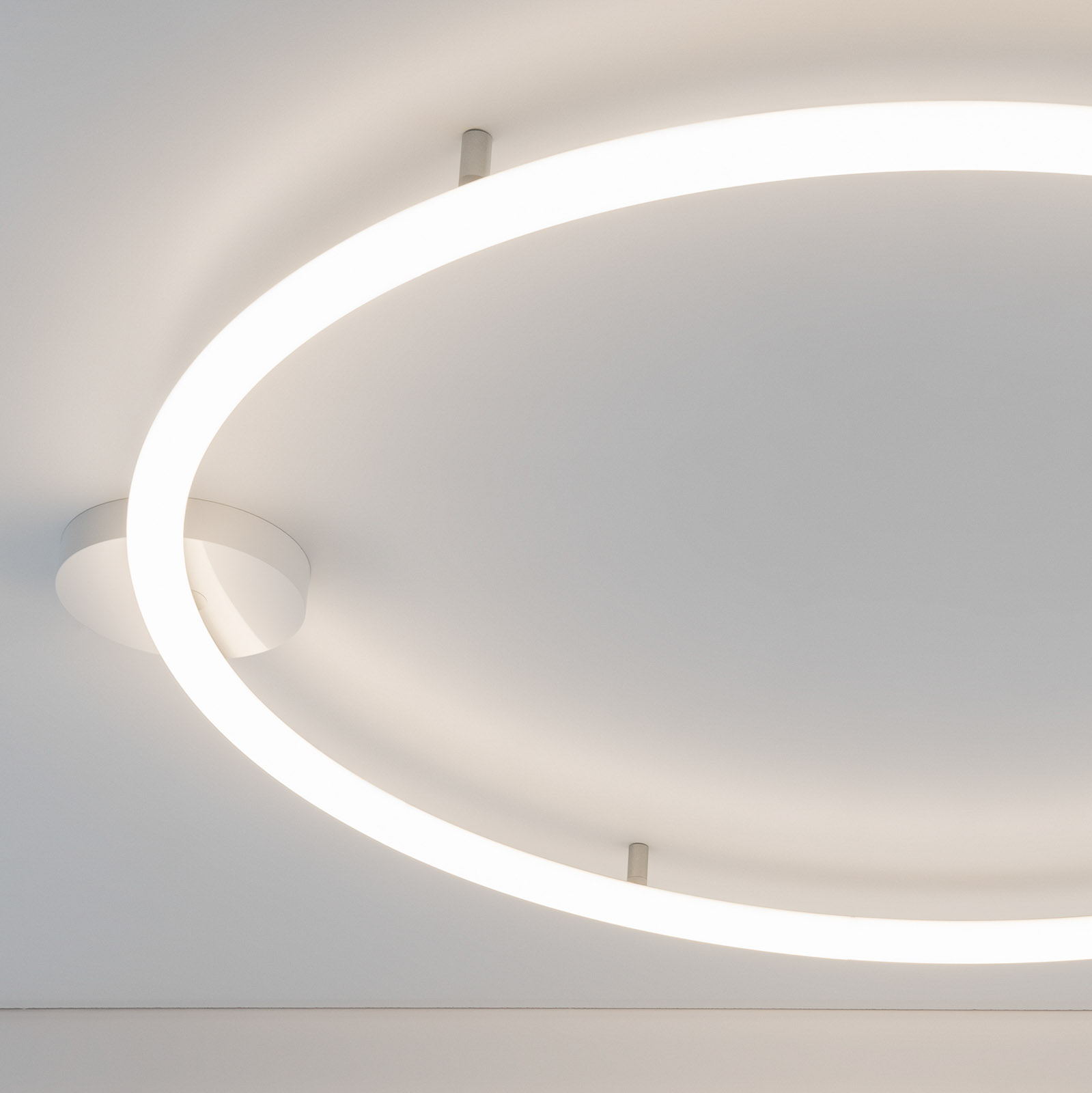 Artemide Alphabet of light circular ceiling 155 App