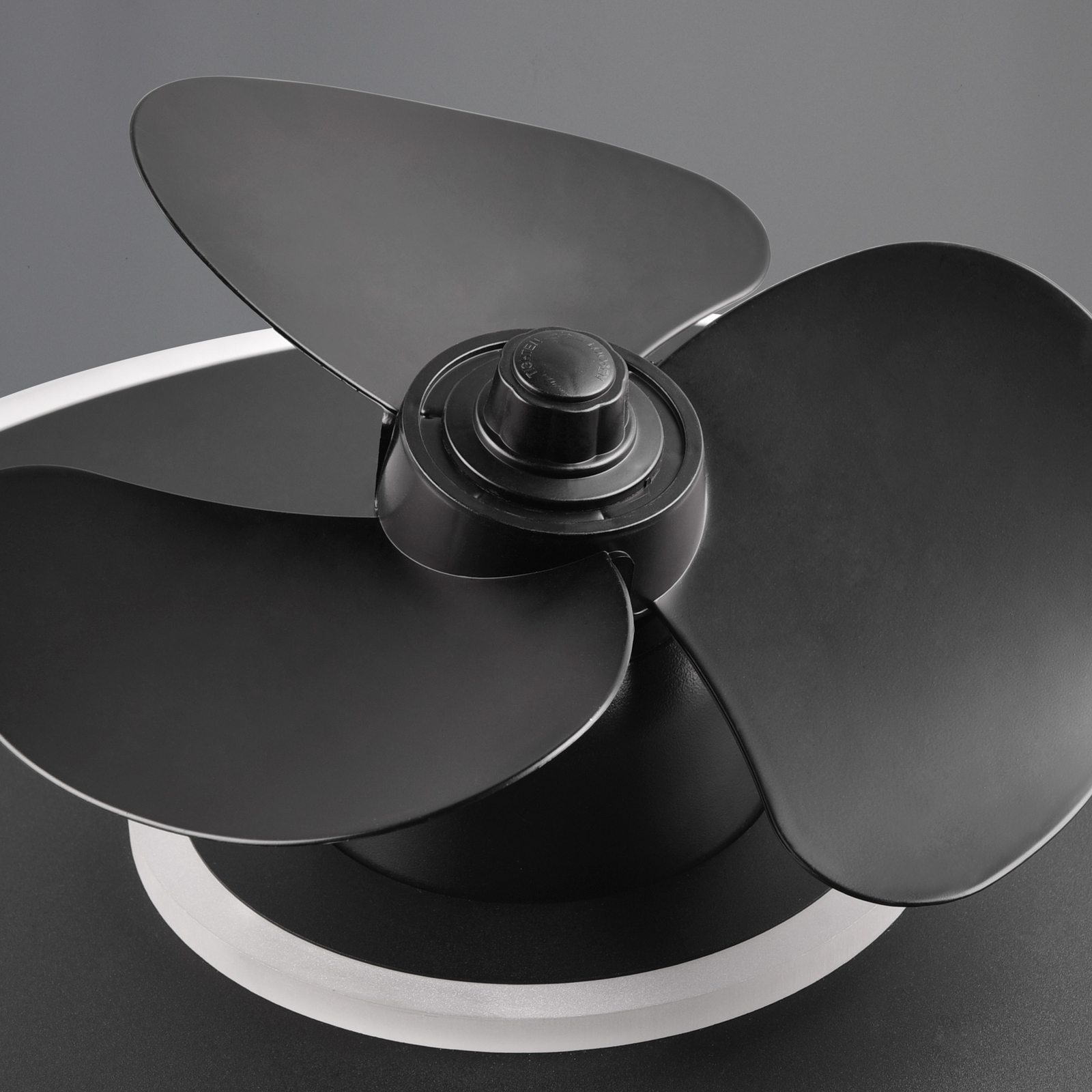 LED-tuuletin Nybro, musta, DC, hiljainen, 50 cm, CCT, kaukosäädin