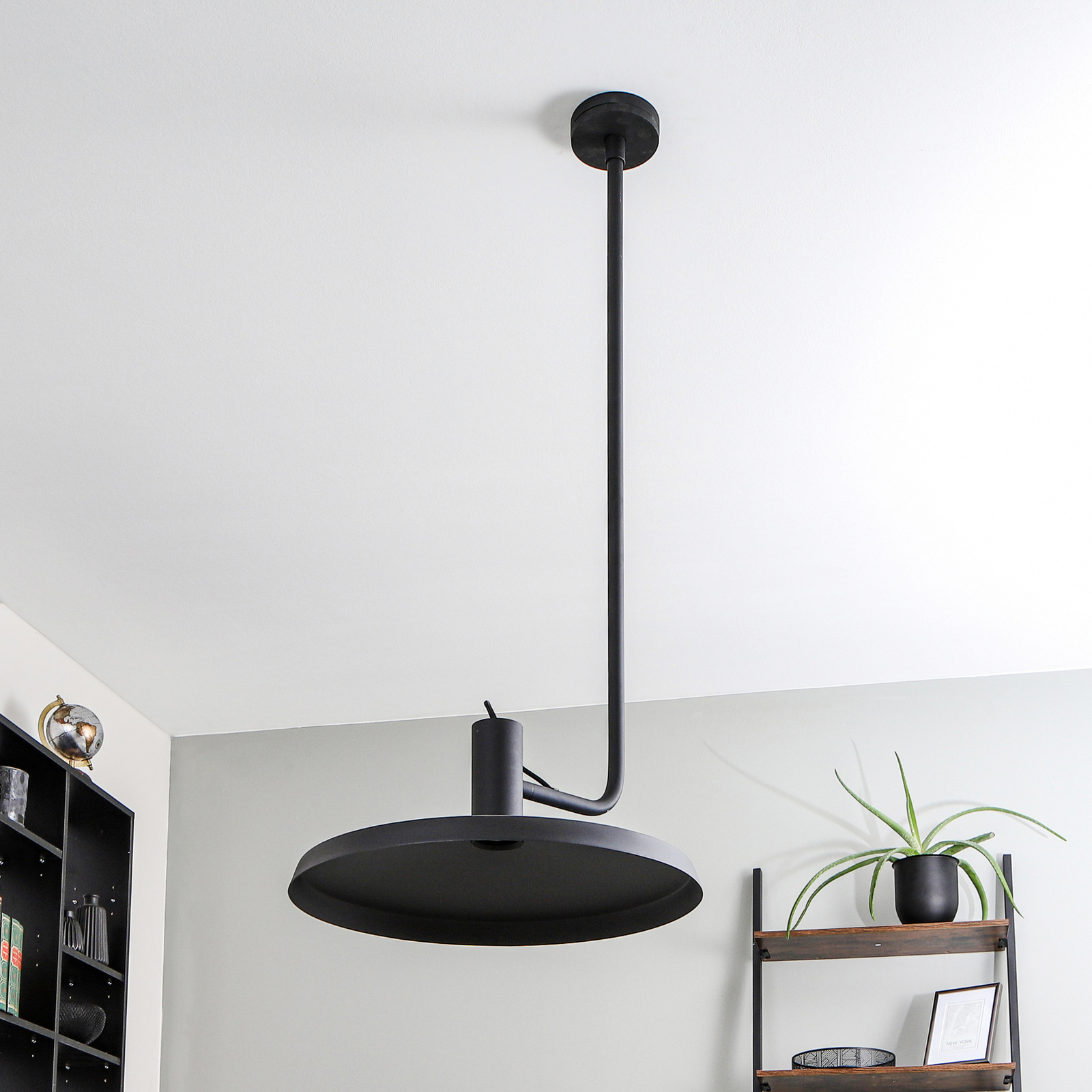 WEVER & DUCRÉ Roomor hanglamp 1-lamp 51cm zwart
