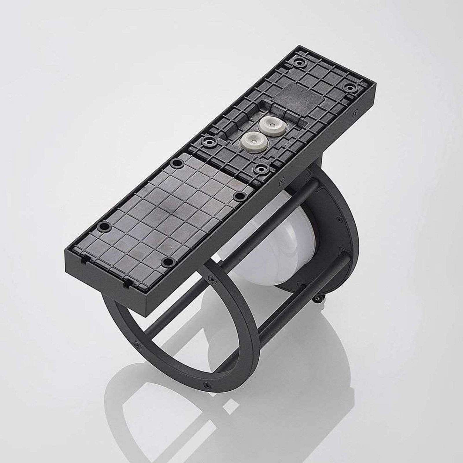 Berenike BuitenWandlamp w/Sensor Dark Grey - Lucande