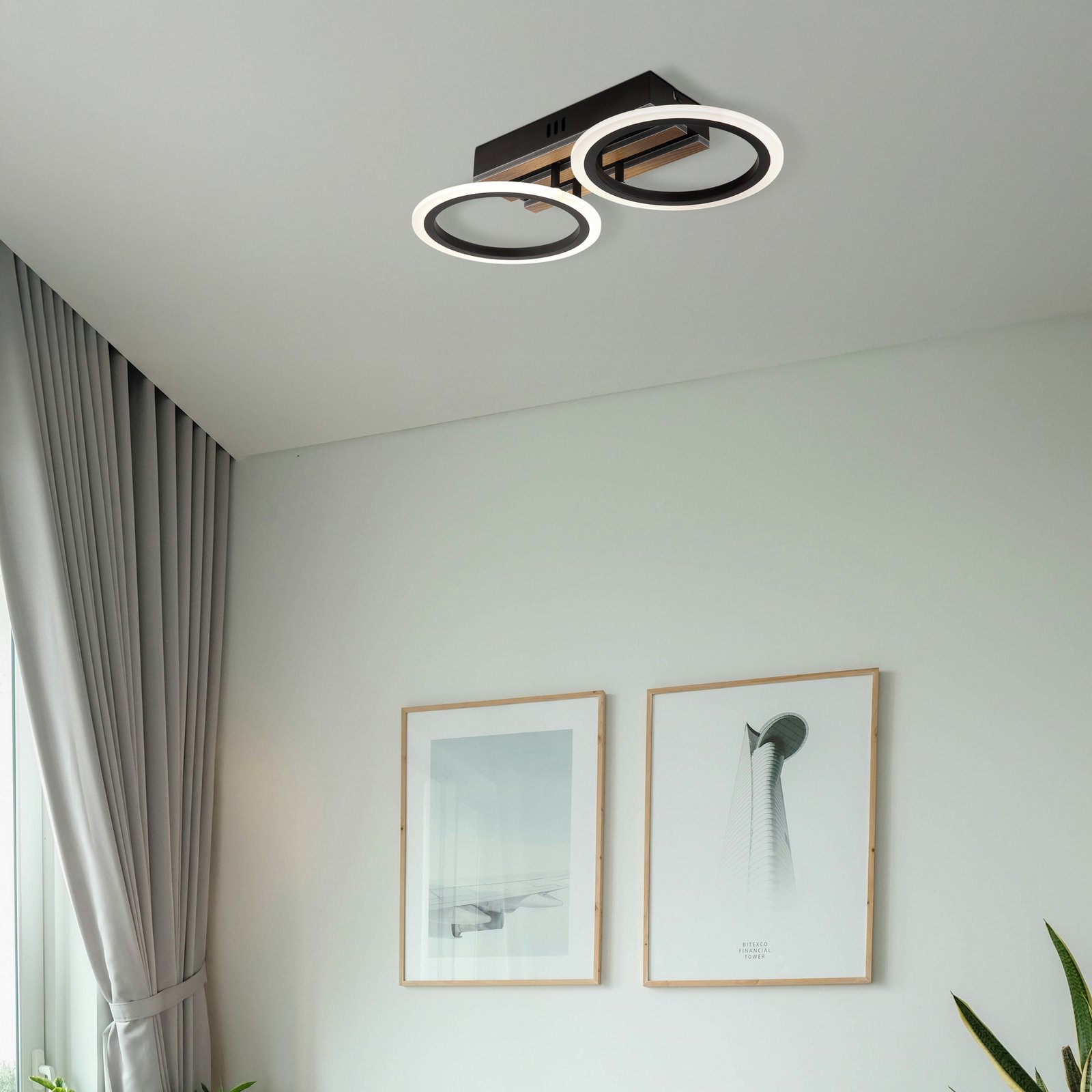 LED lubų lempa „Blevins“ 2-flg. juoda/medžio imitacija, ilgis 46 cm LED lubų lempa „Blevins“ 2-flg. juoda/medžio imitacija, ilgis 46 cm