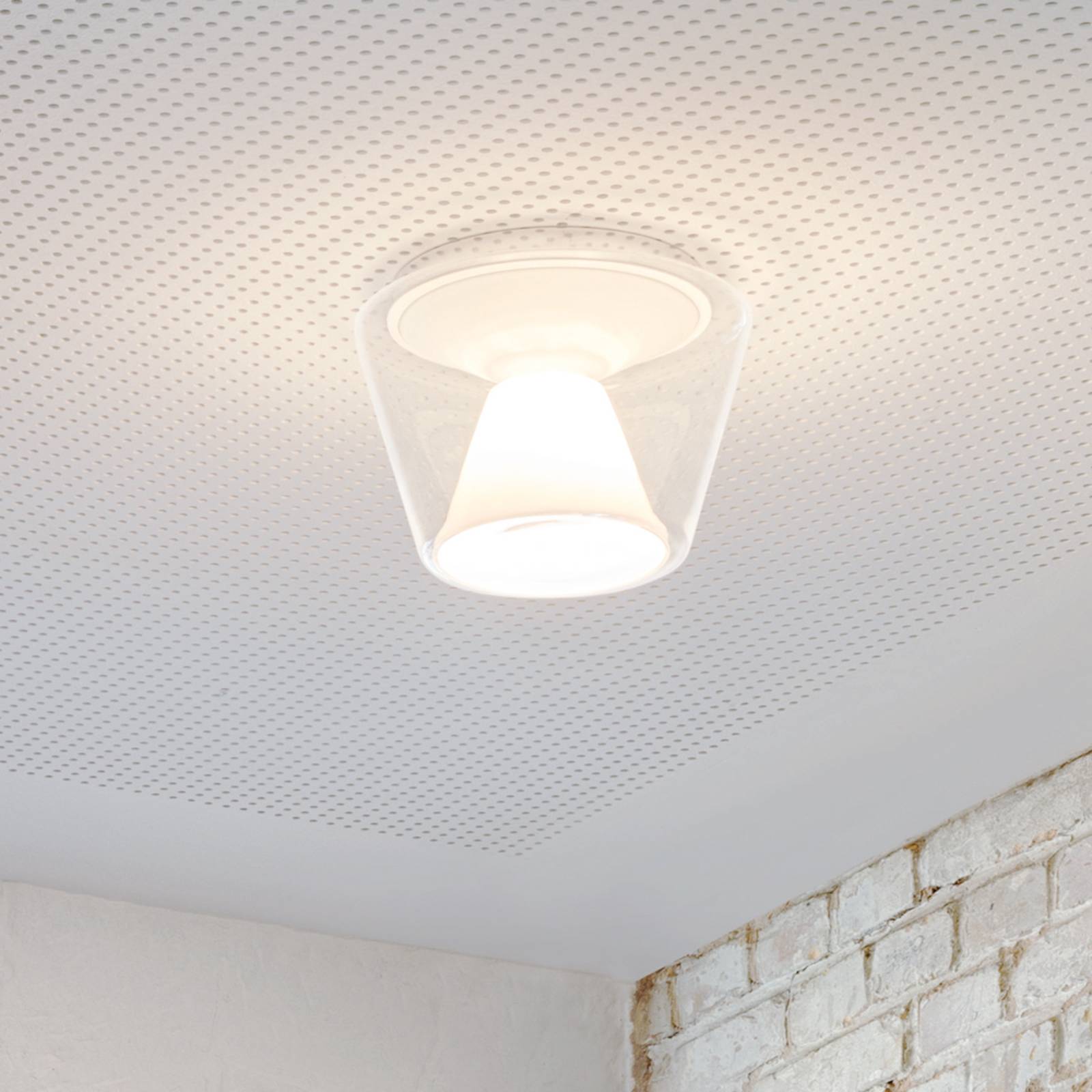 Lampa designerska LED z dmuchanego szkła Annex