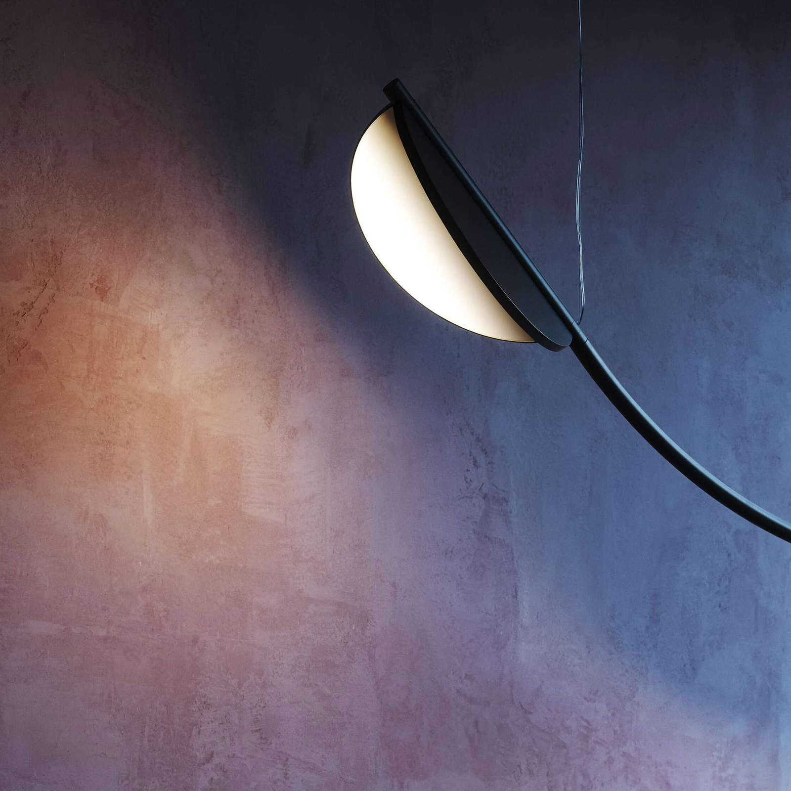 FLOS Almendra Arch LED hanging light, two-bulb