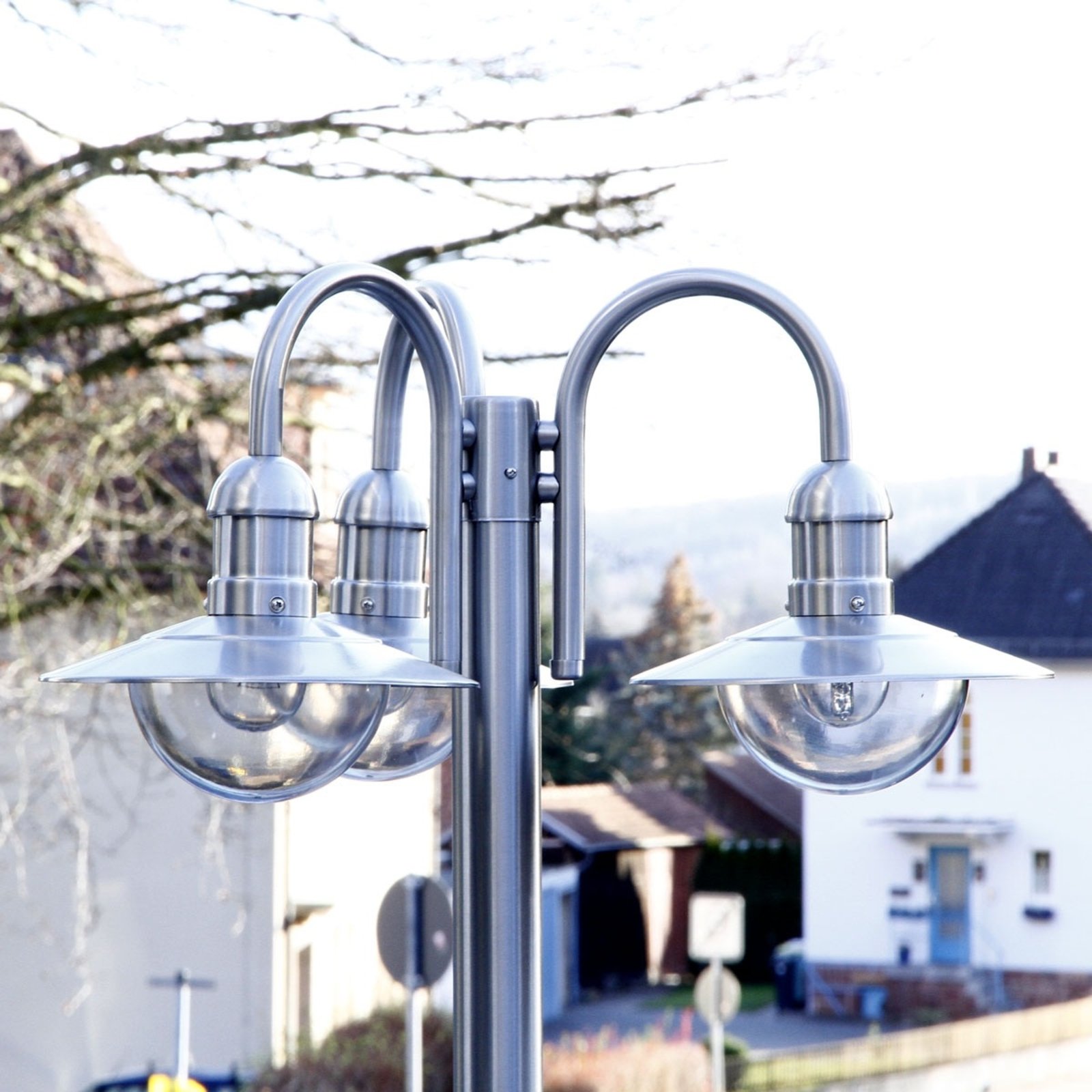 Lindby Außenleuchte Damion, 200 cm, 3-flammig, E27, IP44