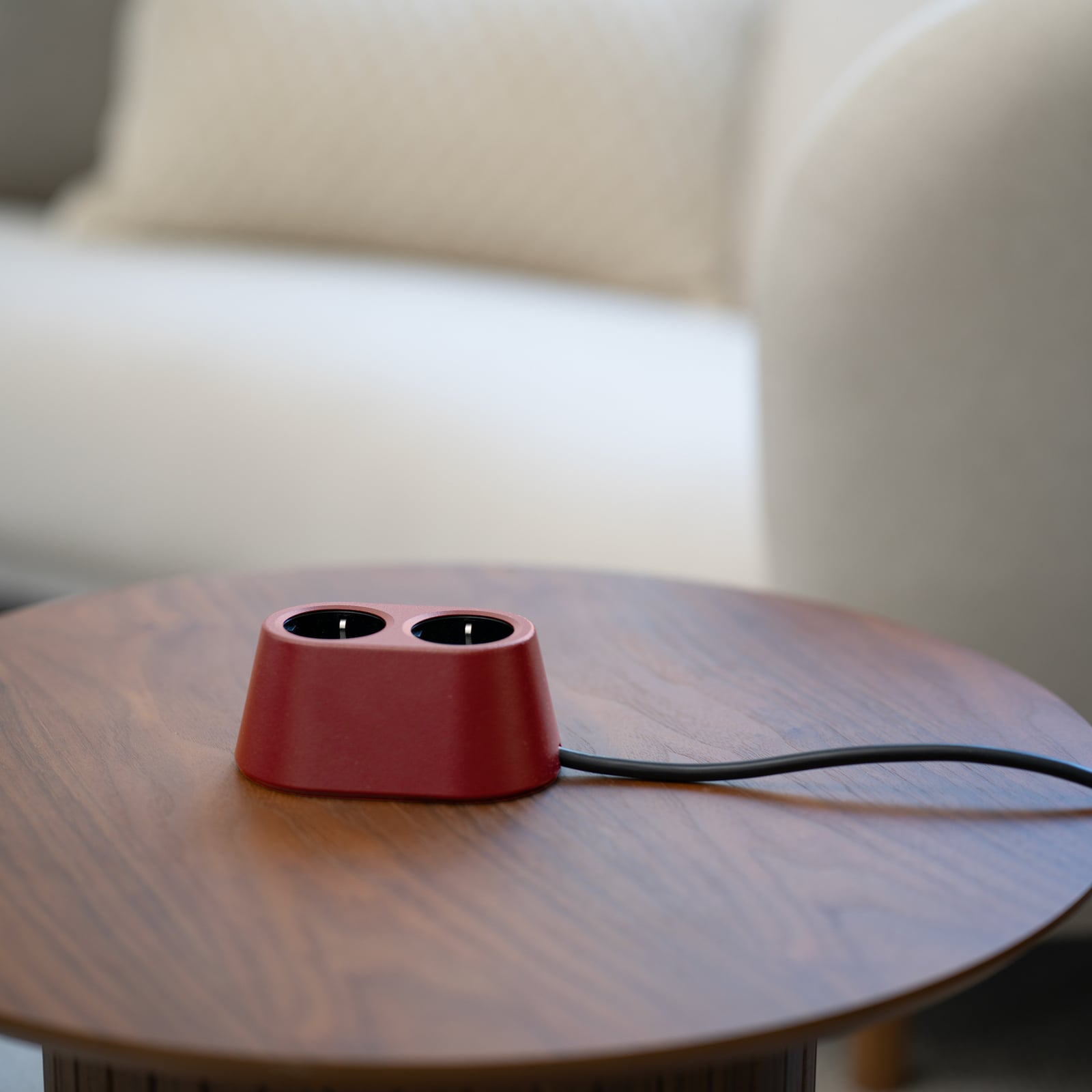 Prise NOMAD BLOCK rouge foncé 2 x type F - Forming Function
