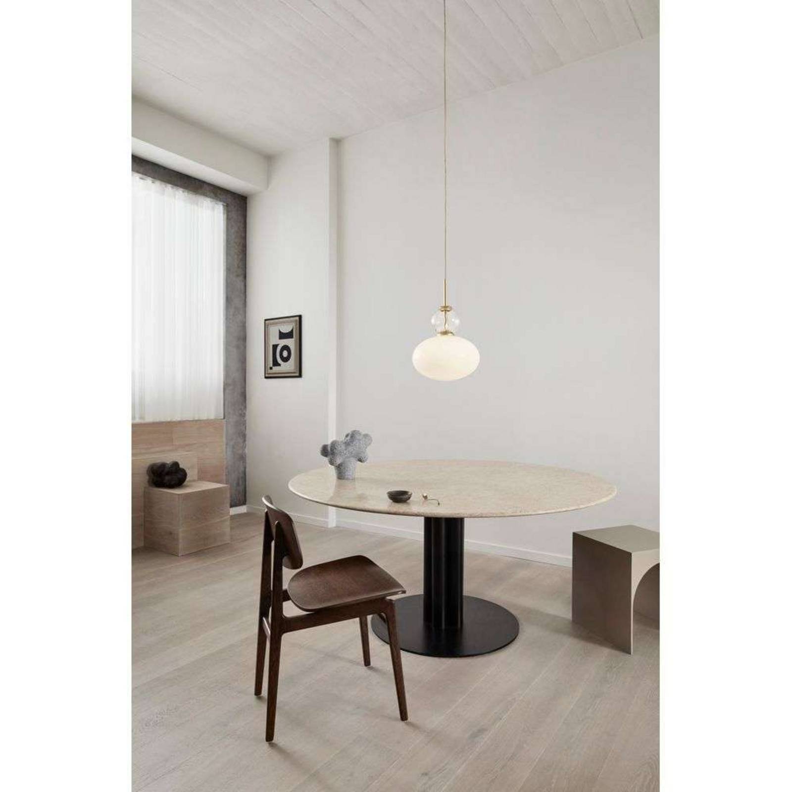 Lampa wisząca Nuura Rizzatto 32, Ø 30 cm, kolor srebrny/opalowy