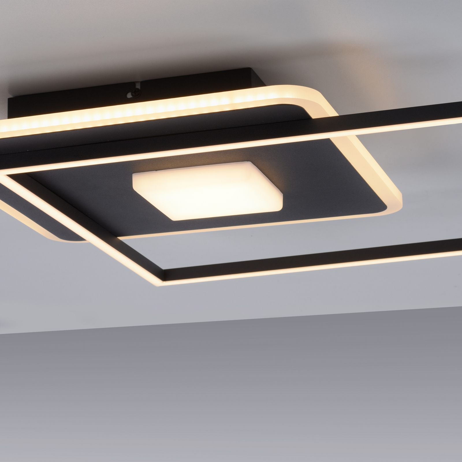 Domino LED ceiling light with Switchmo dimmer