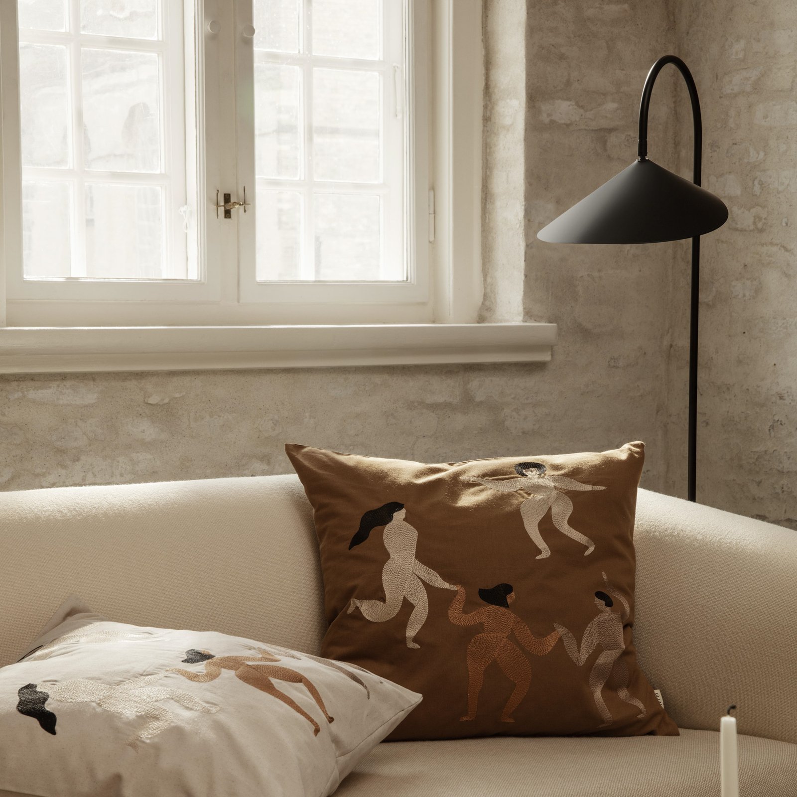 Arum Vloerlamp Black - Ferm Living
