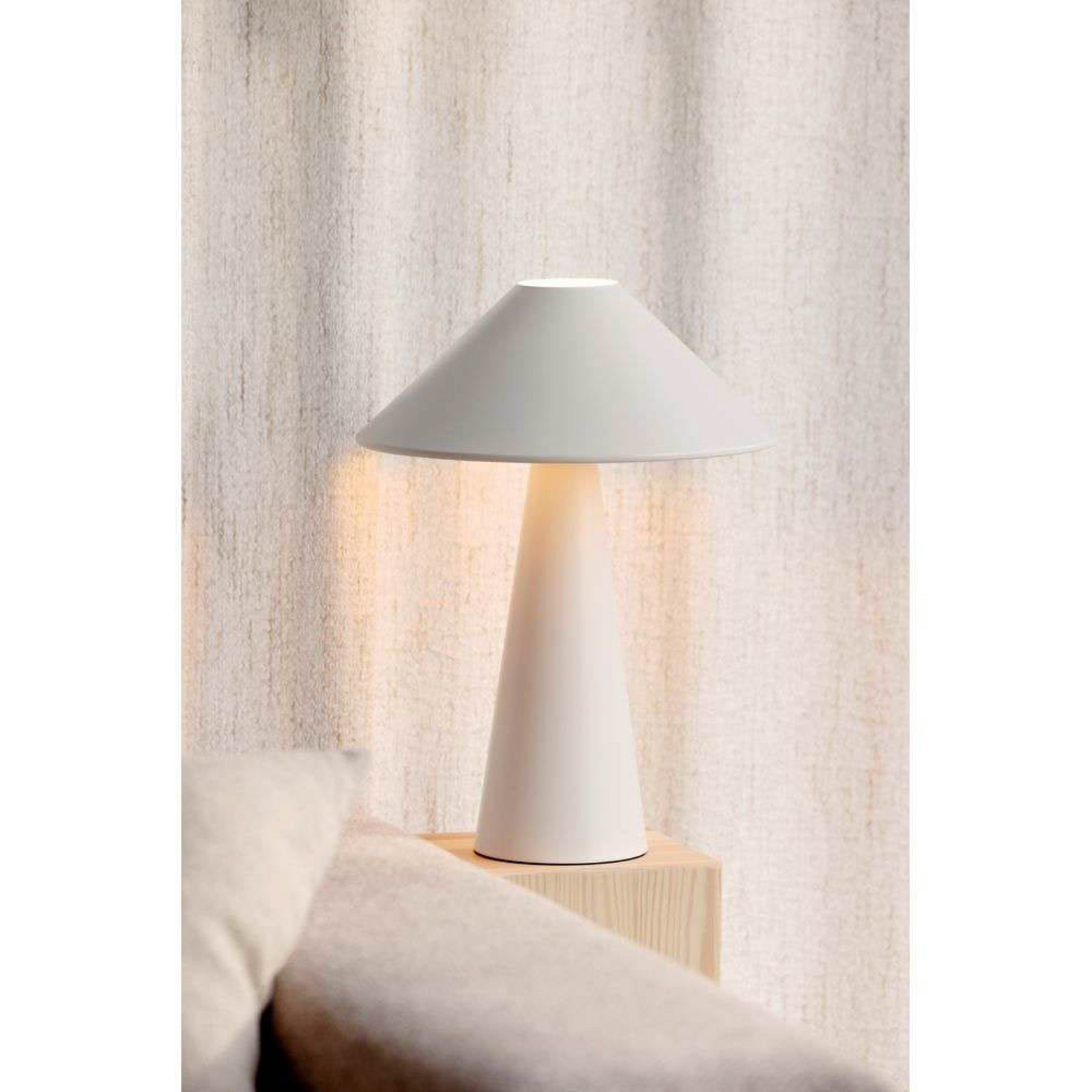 Cannes Tischleuchte White - Globen Lighting