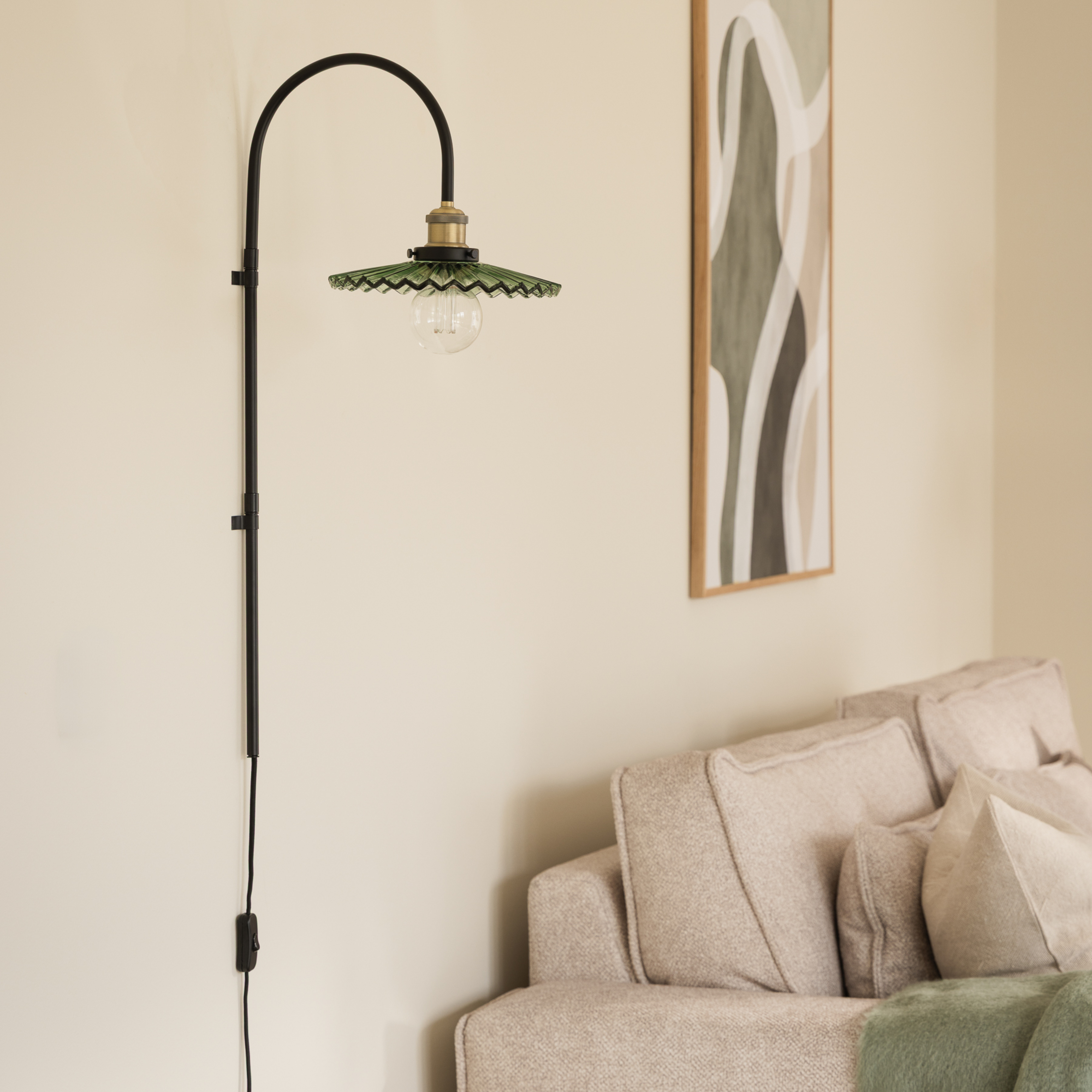 Cobbler 75 wall light green glass - Globen Lighting