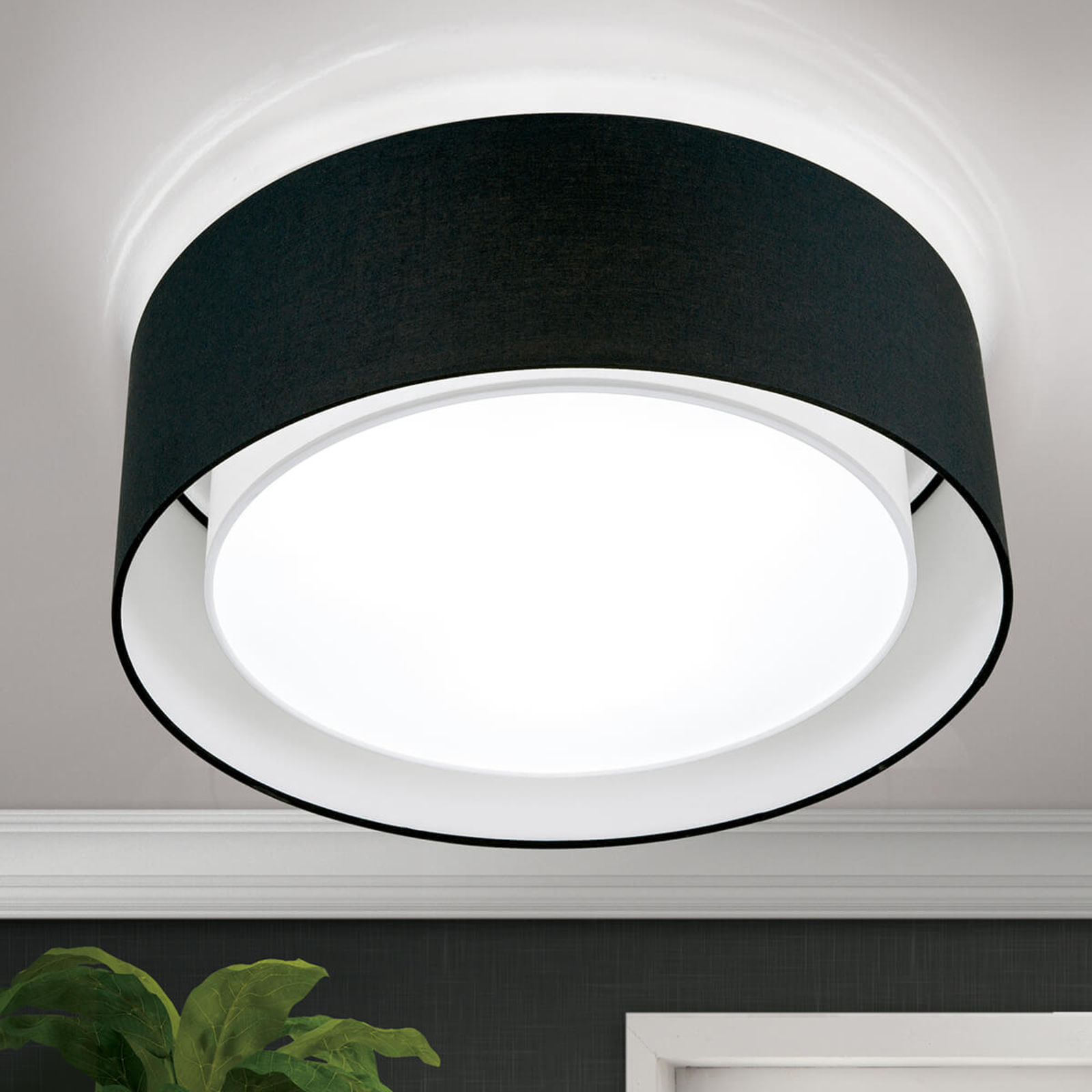 Round fabric ceiling light Antoni in black