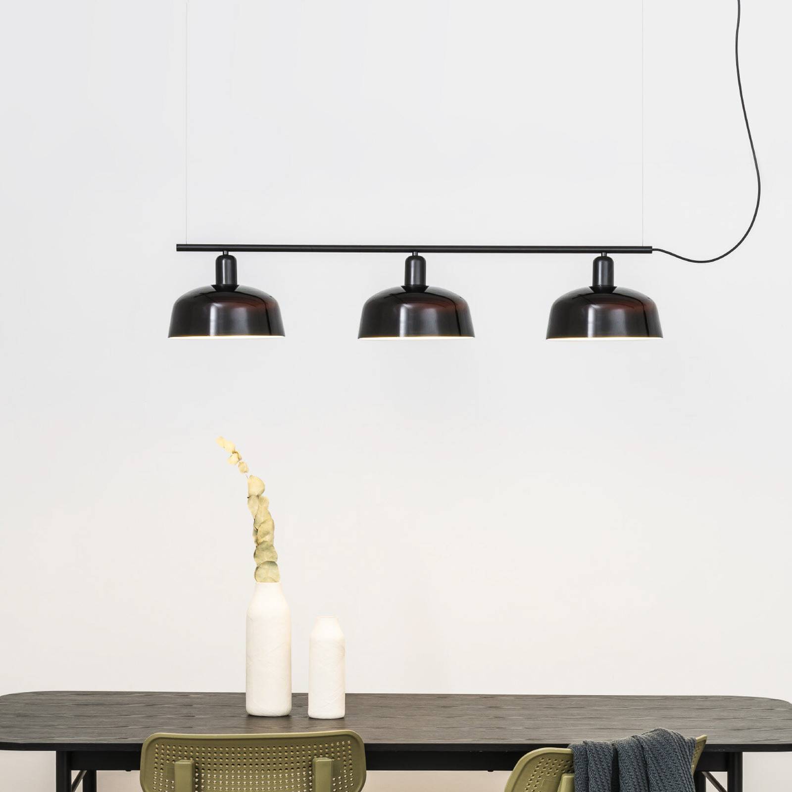 FARO BARCELONA Suspension Tatawin noir verre longueur 100 cm à 3 lampes.