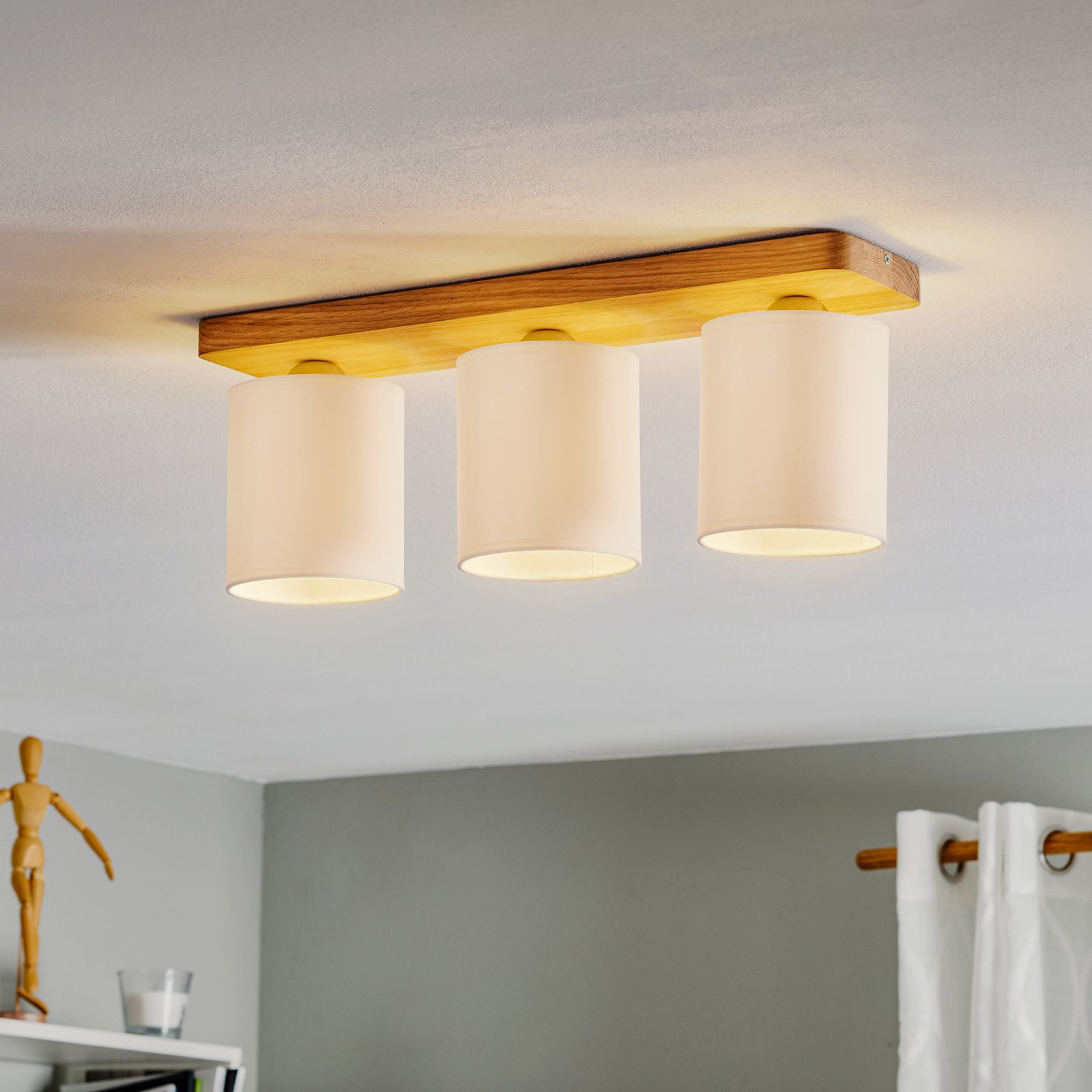 Jenta ceiling lamp, 3-bulb