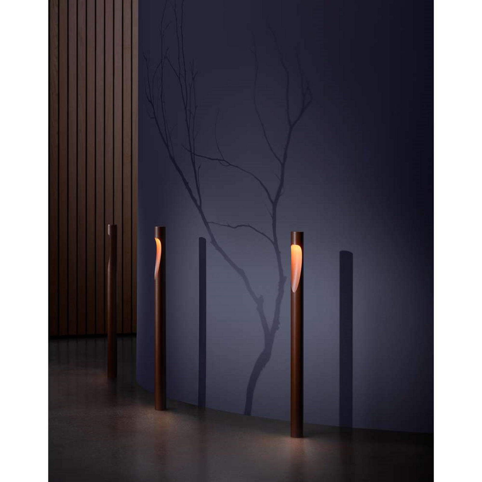 Flindt Garden Lampada da Giardino Long LED 2700K con Montaggio Corten - Louis Po