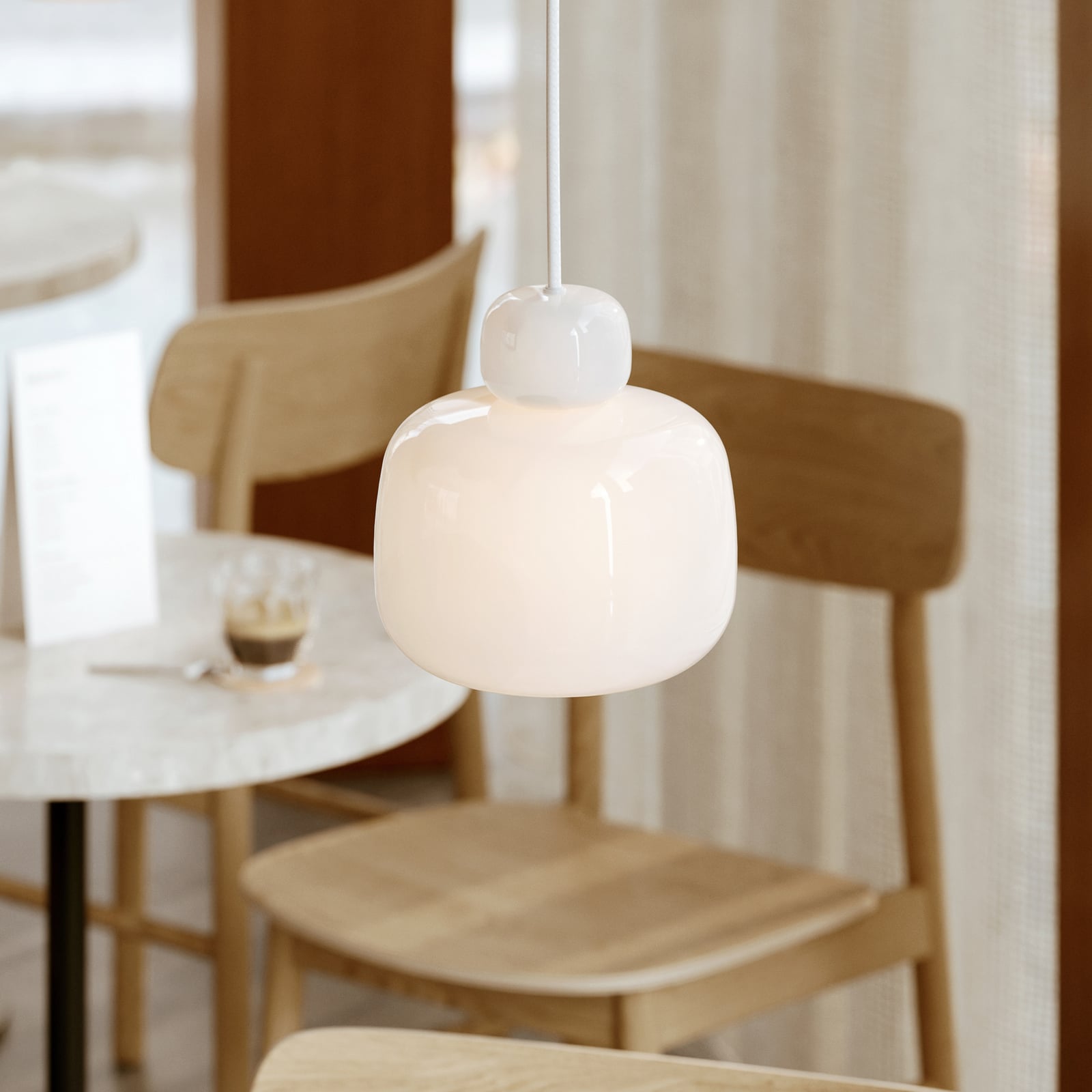 Woud-riippuvalaisin Small Stone, opaali-lasi, Ø 16 cm