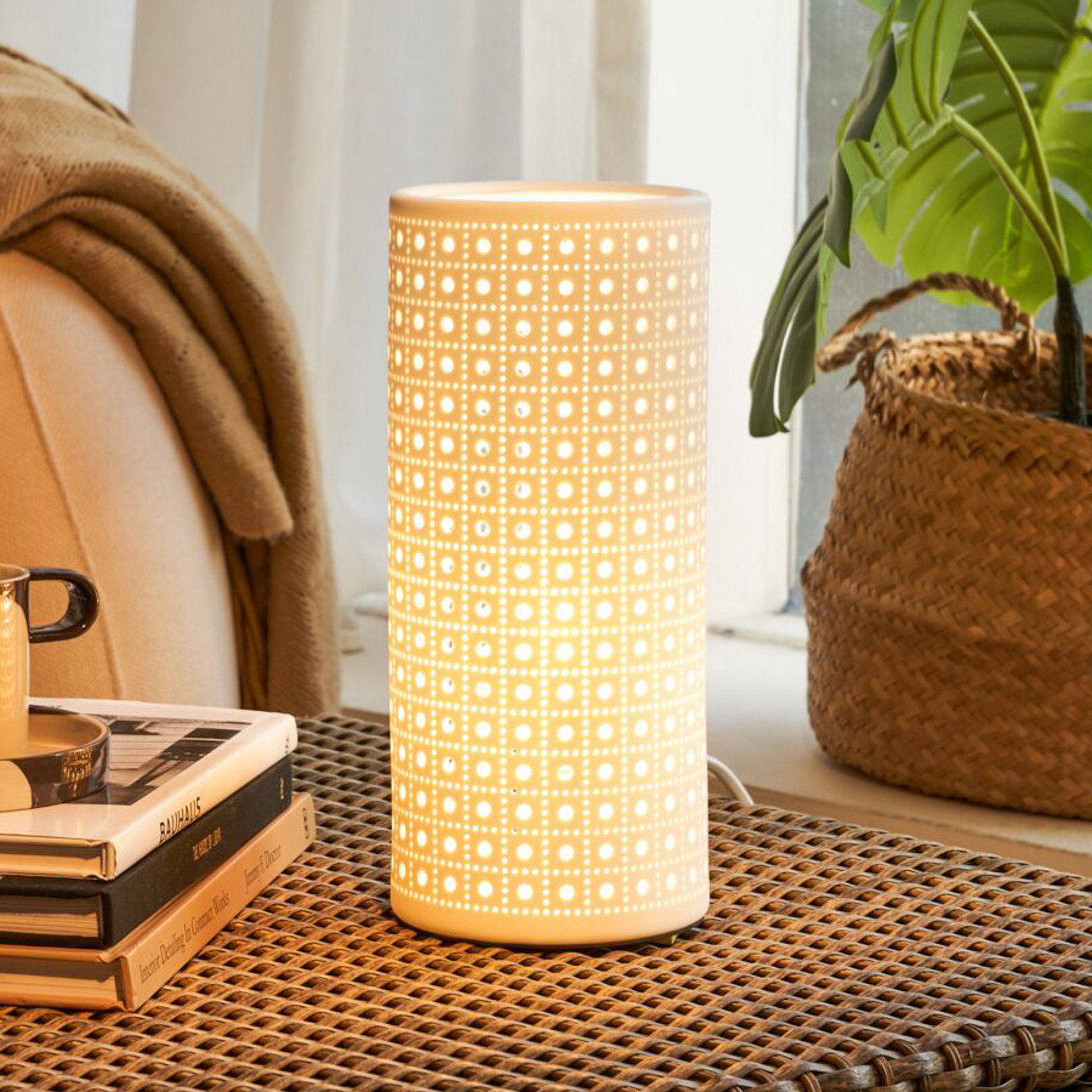 Lampa de masă Pauleen PURE SUNKISS albă înălțime 27 cm porțelan - Camera de zi / sufragerie - Viața tânără - alb mat - Ceramică