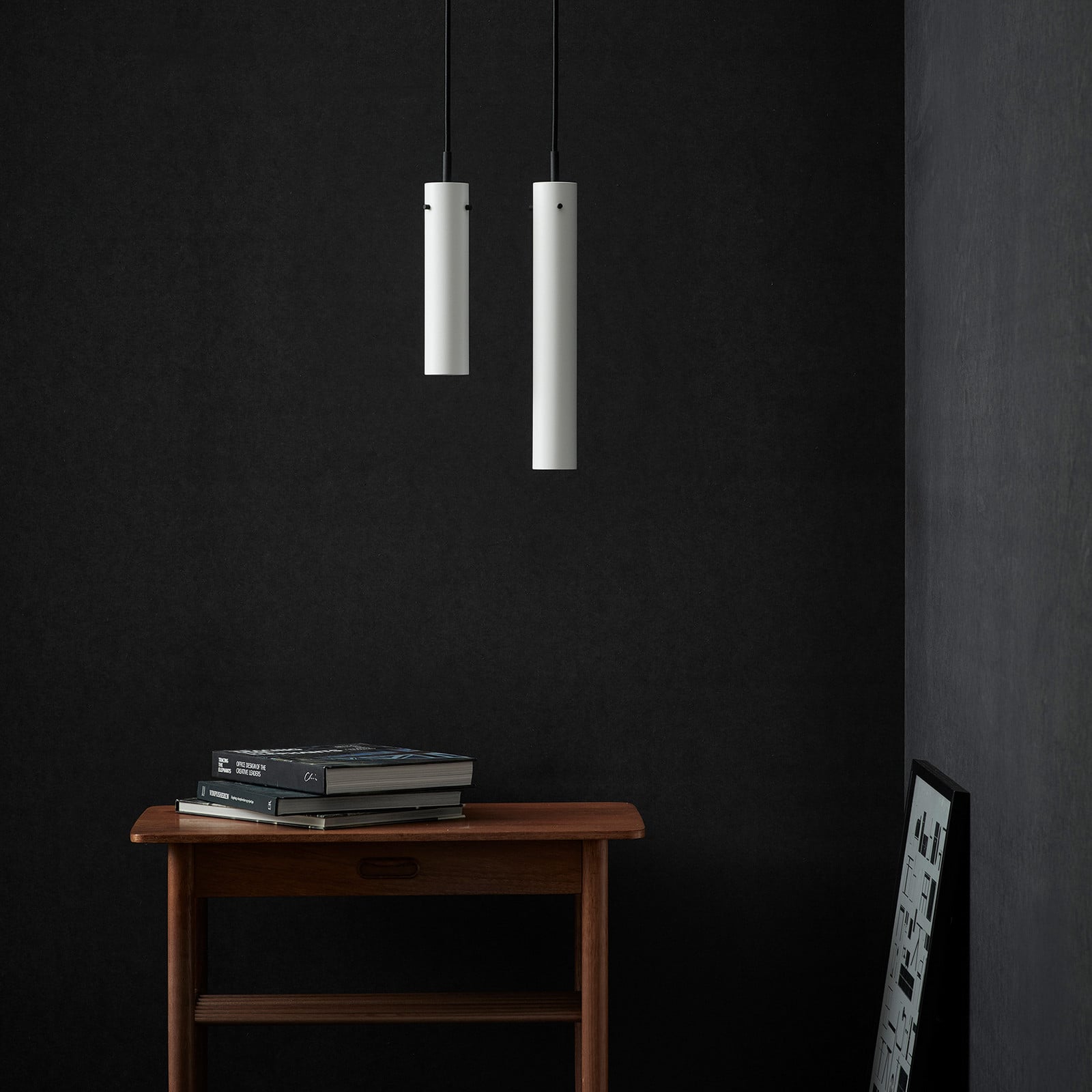 FM 2014 Taklampa H24 Matt White FM2014 FRANDSEN - Vardagsrum - Design - Metall - Med en ljusk&auml;lla