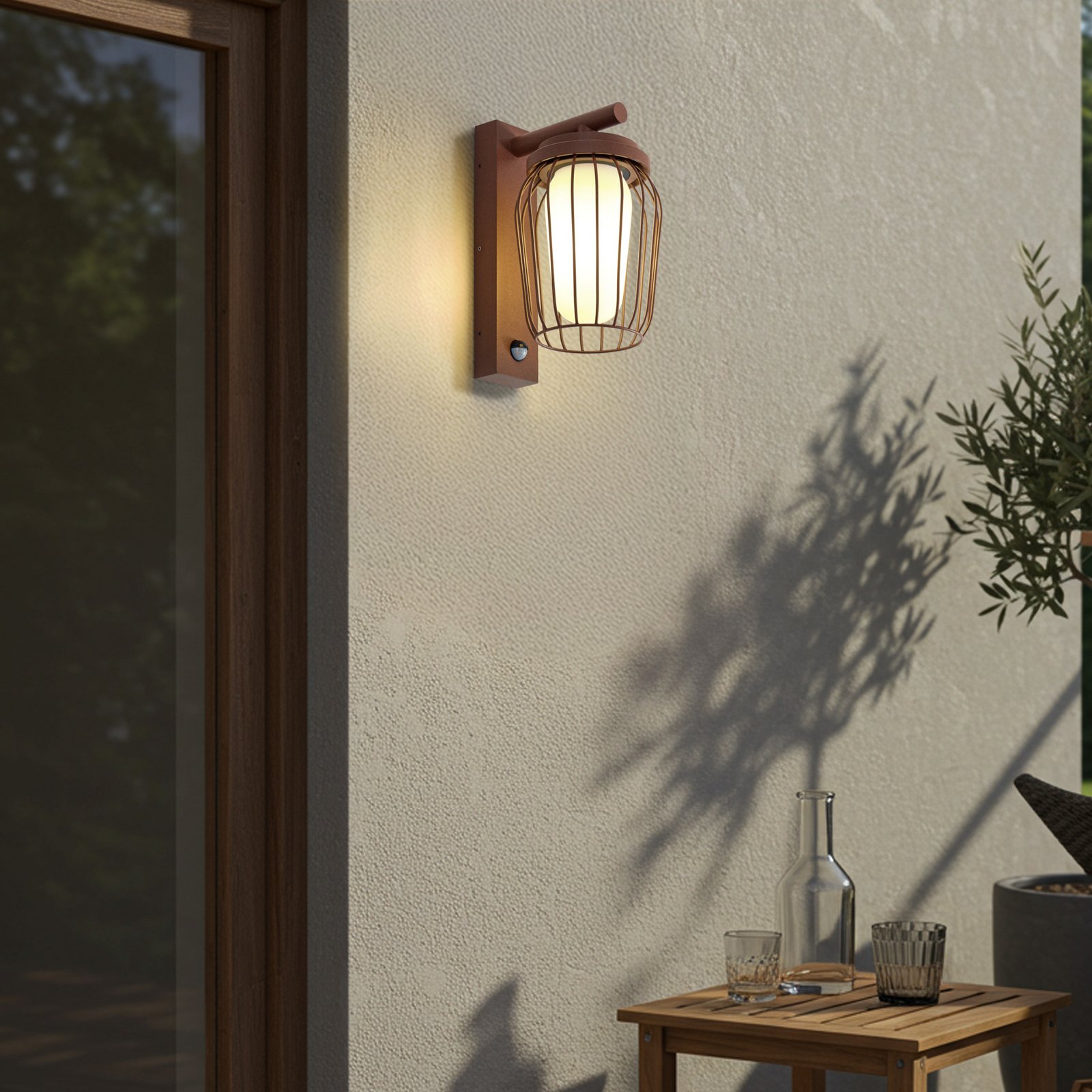 Applique d'extérieur Chandan, capteur, rouille, E27, IP44 - Lucande Applique d'extérieur Chandan, capteur, rouille, E27, IP44 - Lucande