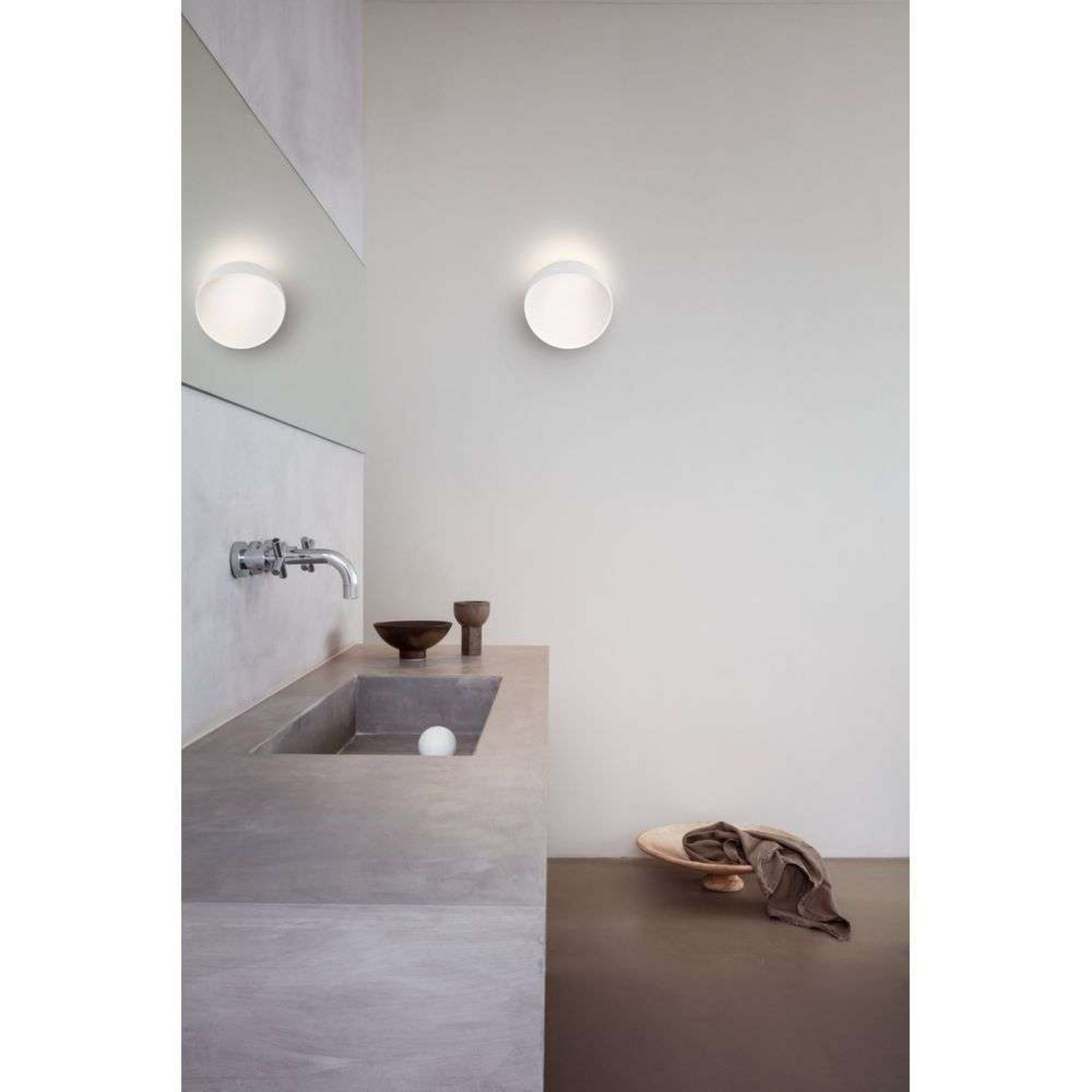 Flindt Wall Lamp Ø200 3000K Alu Grey - Louis Poulsen