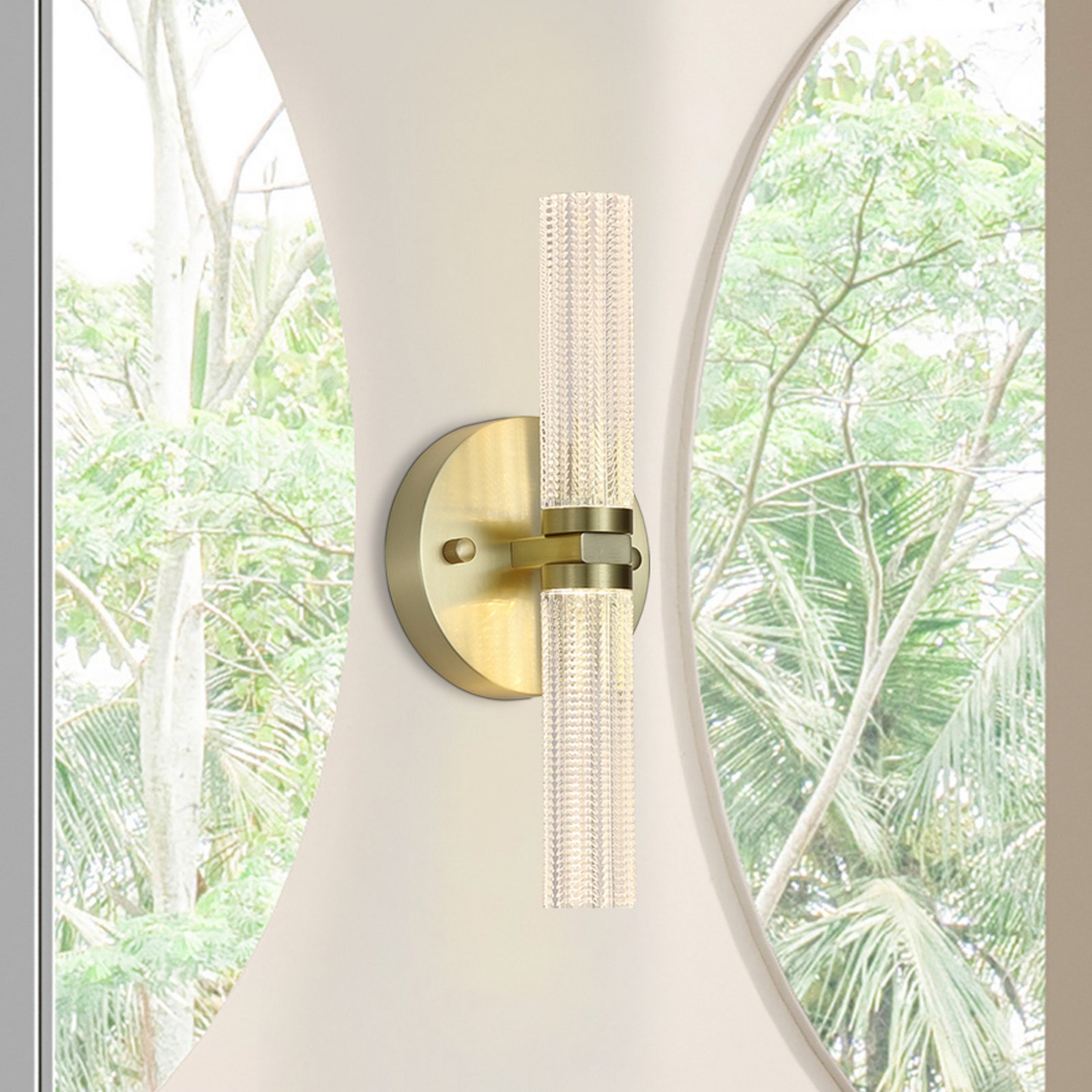 LED vannas istabas sienas lampa Aberdeen, augstums 34 cm, misiņa krāsā, 2