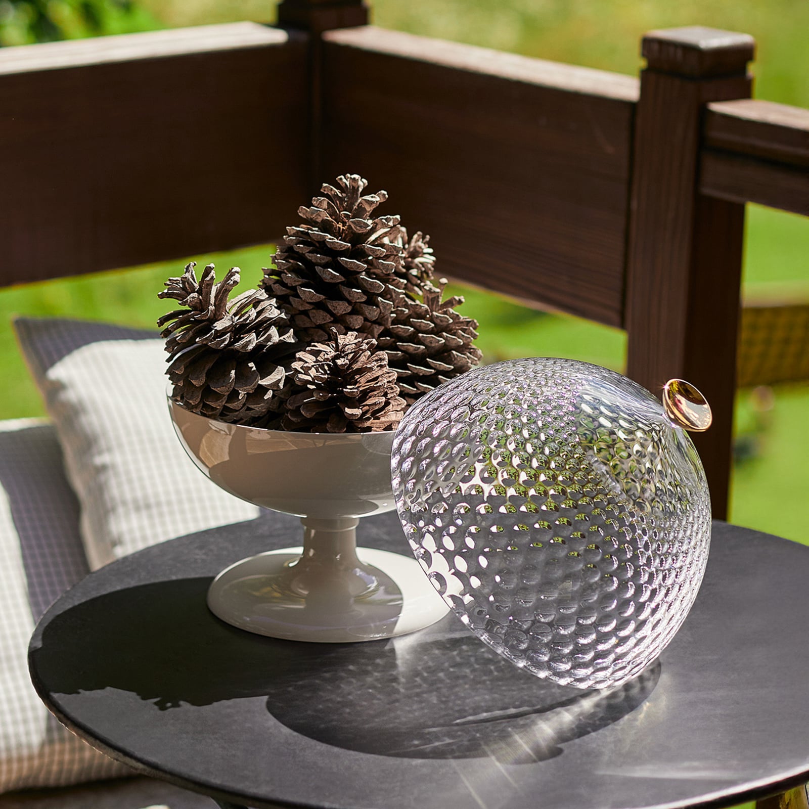 Pumo decorative bowl, white, height 29 cm - Kartell