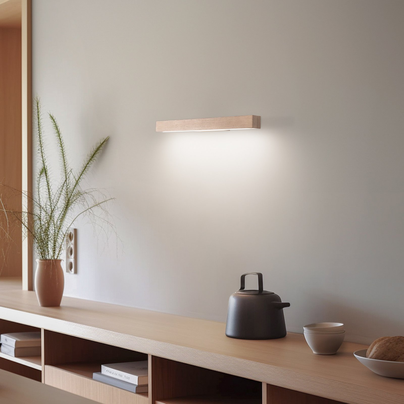 Applique murale LED en bois Teo, pin, 46 cm, 3000 K