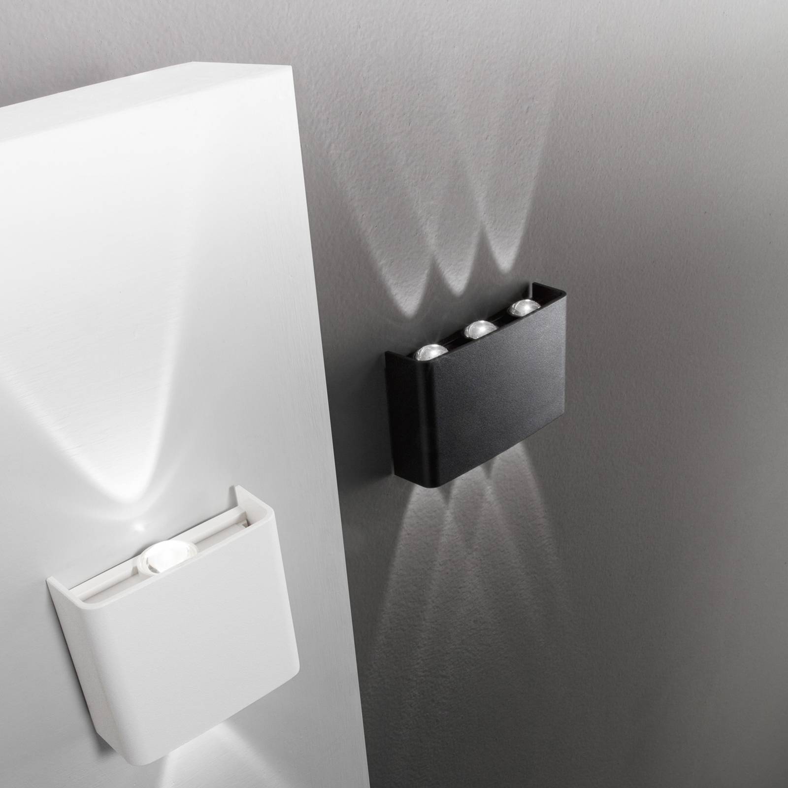 LED-Außenwandlampe KLEIN, schwarz, Breite 16 cm, Kunststoff günstig online kaufen