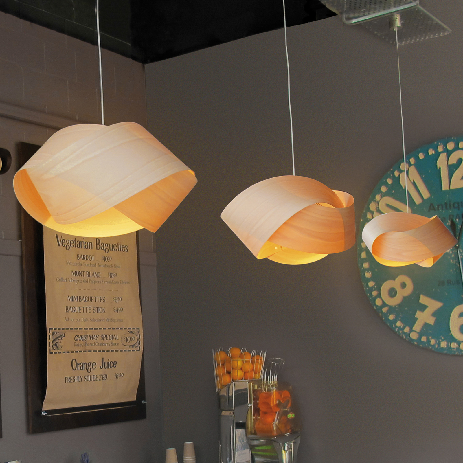 LZF висяща лампа Nut, бук/никел, дължина 42 cm, дърво