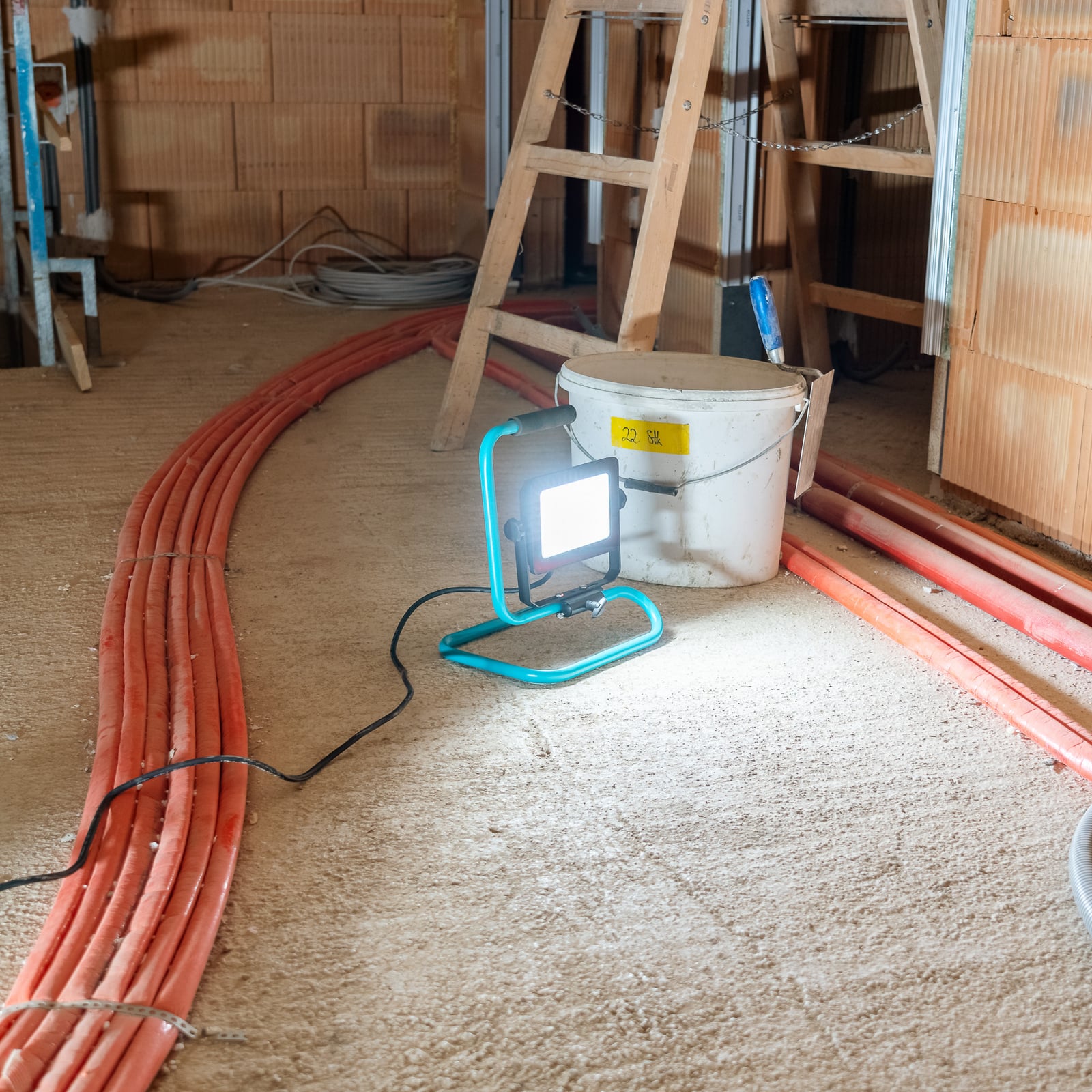 LED-välisvalgustid Avelar, must/türkiis, laius 32 cm, metall