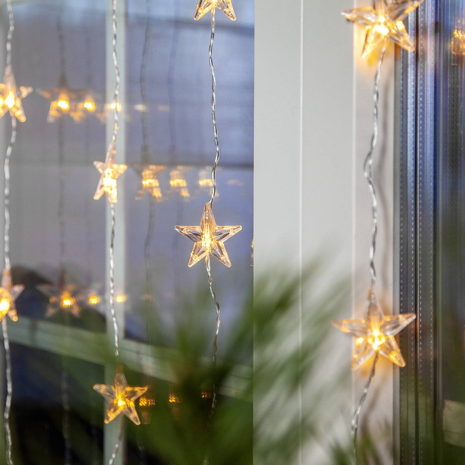 star trading rideau lumineux led star curtain à 30 lampes