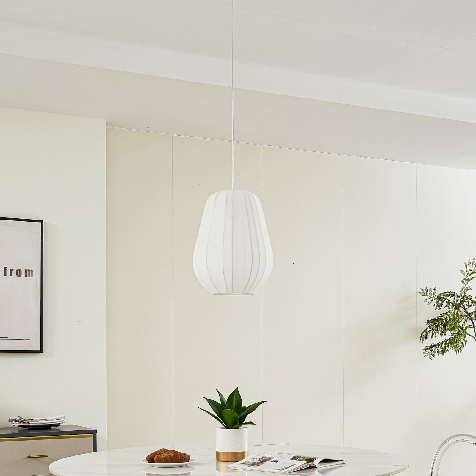 Lindby Helin pendant light, white, Ø 30 cm, fabric