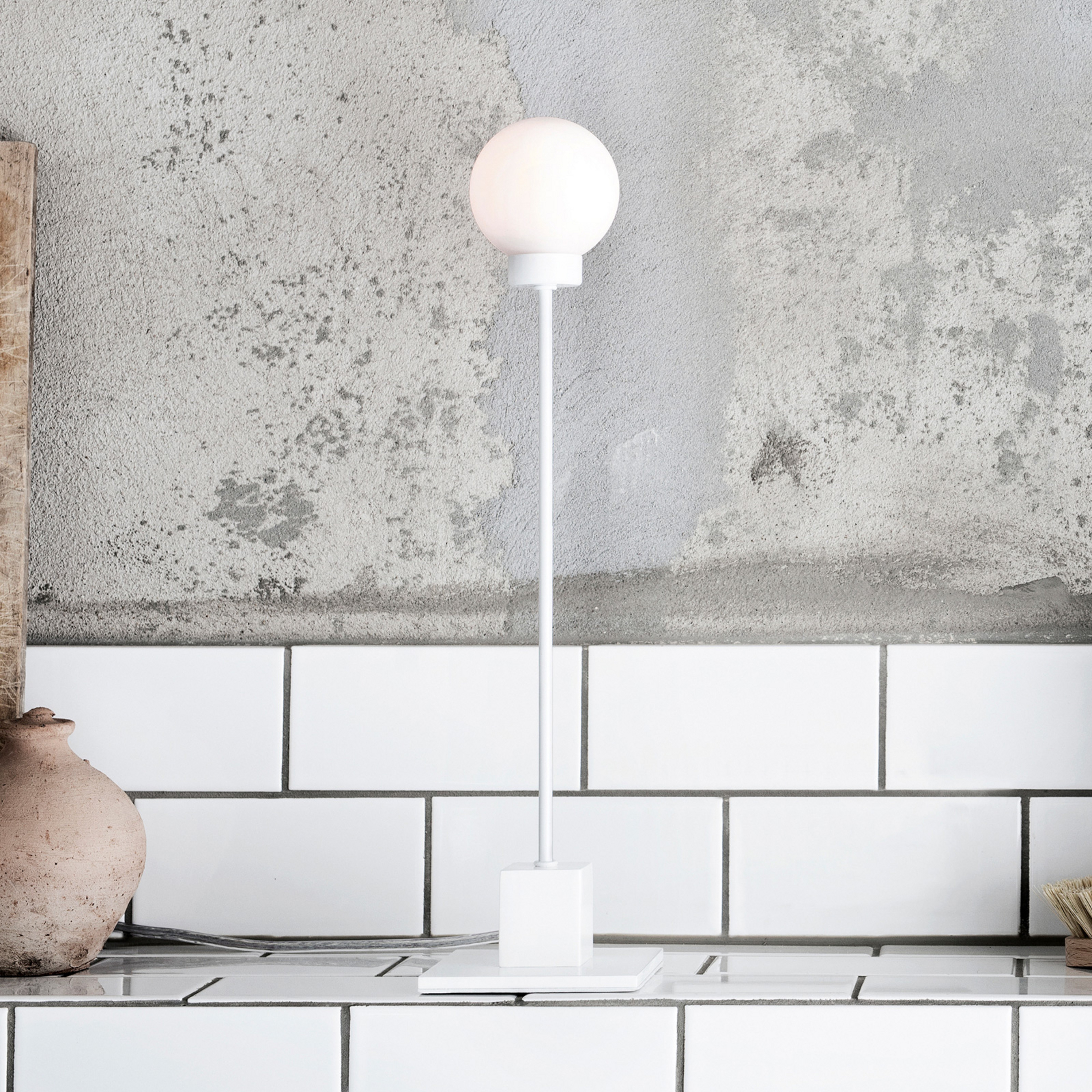 Snowball D8 Table Lamp White - Northern