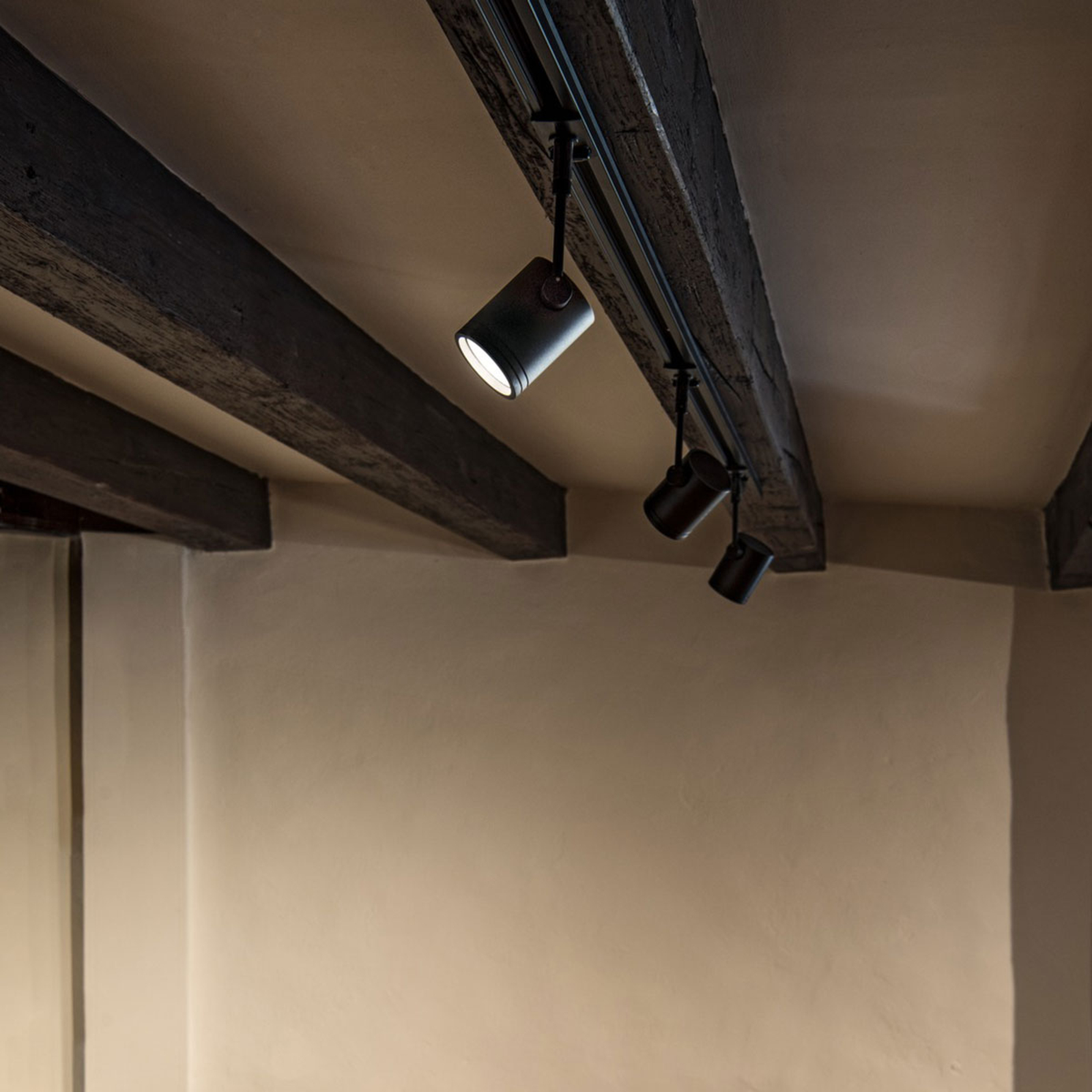 SLV BIMA 1 spot for high-voltage track, black, for Living / Dining Room, aluminium, GU10, 50 W, energy efficiency: A++, L: 8 cm, H: 16 cm